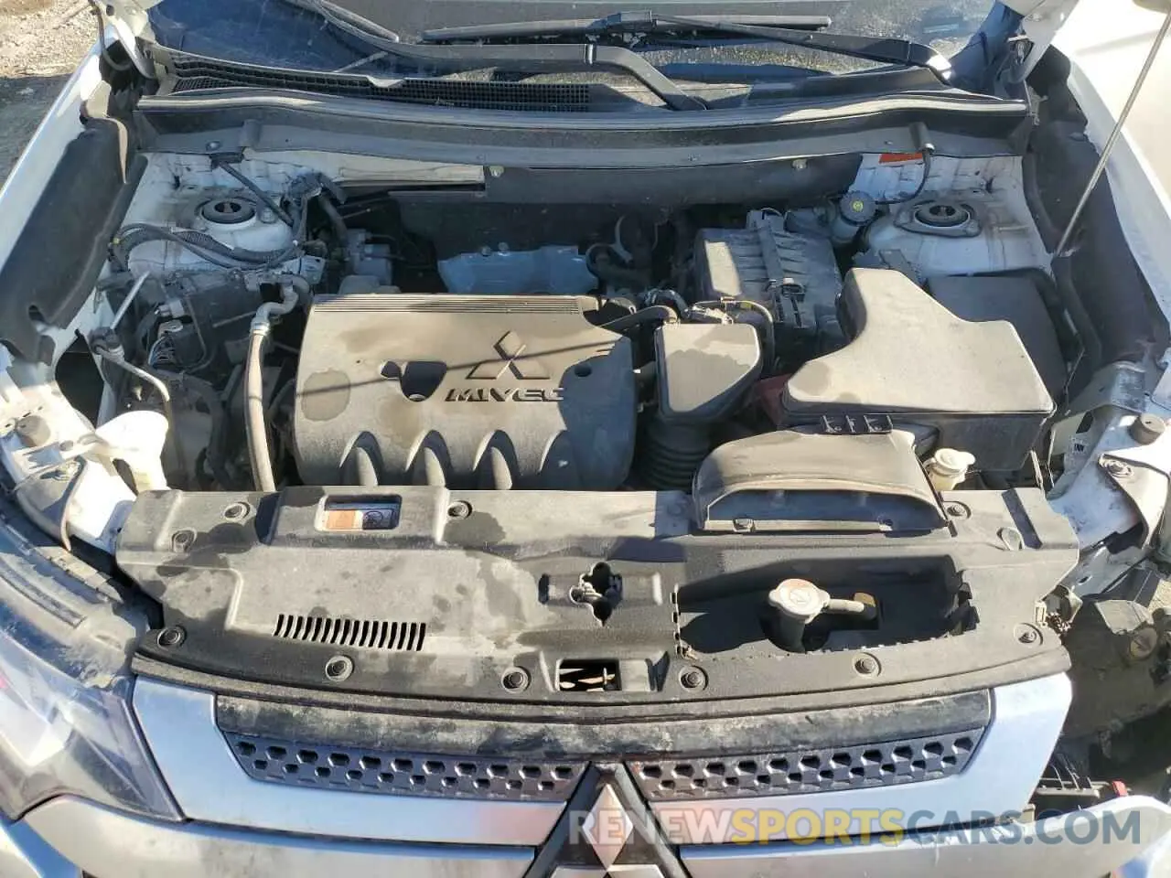 12 Photograph of a damaged car JA4AZ2A37KZ606743 MITSUBISHI OUTLANDER 2019