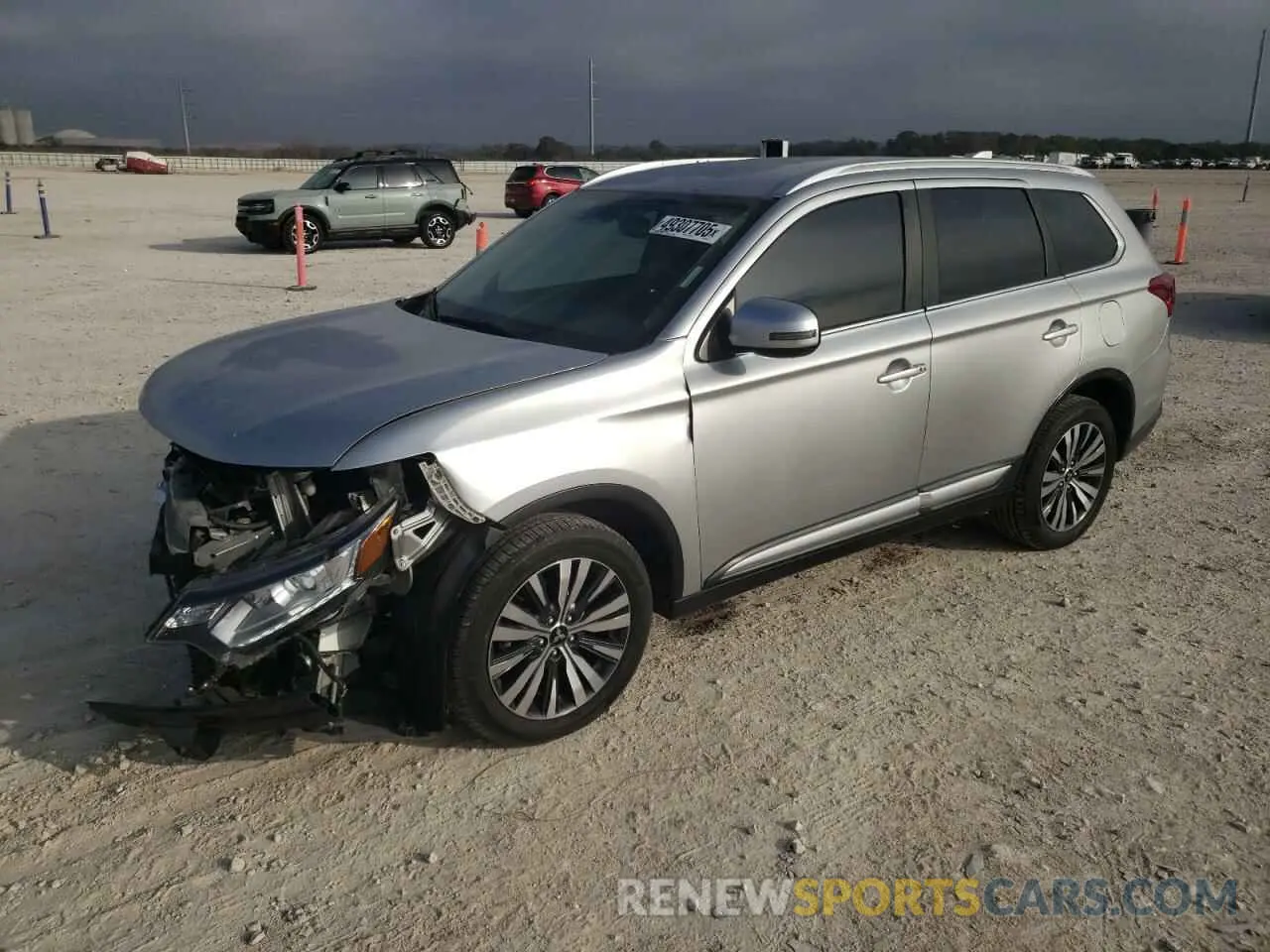 1 Photograph of a damaged car JA4AZ3A30KJ001063 MITSUBISHI OUTLANDER 2019