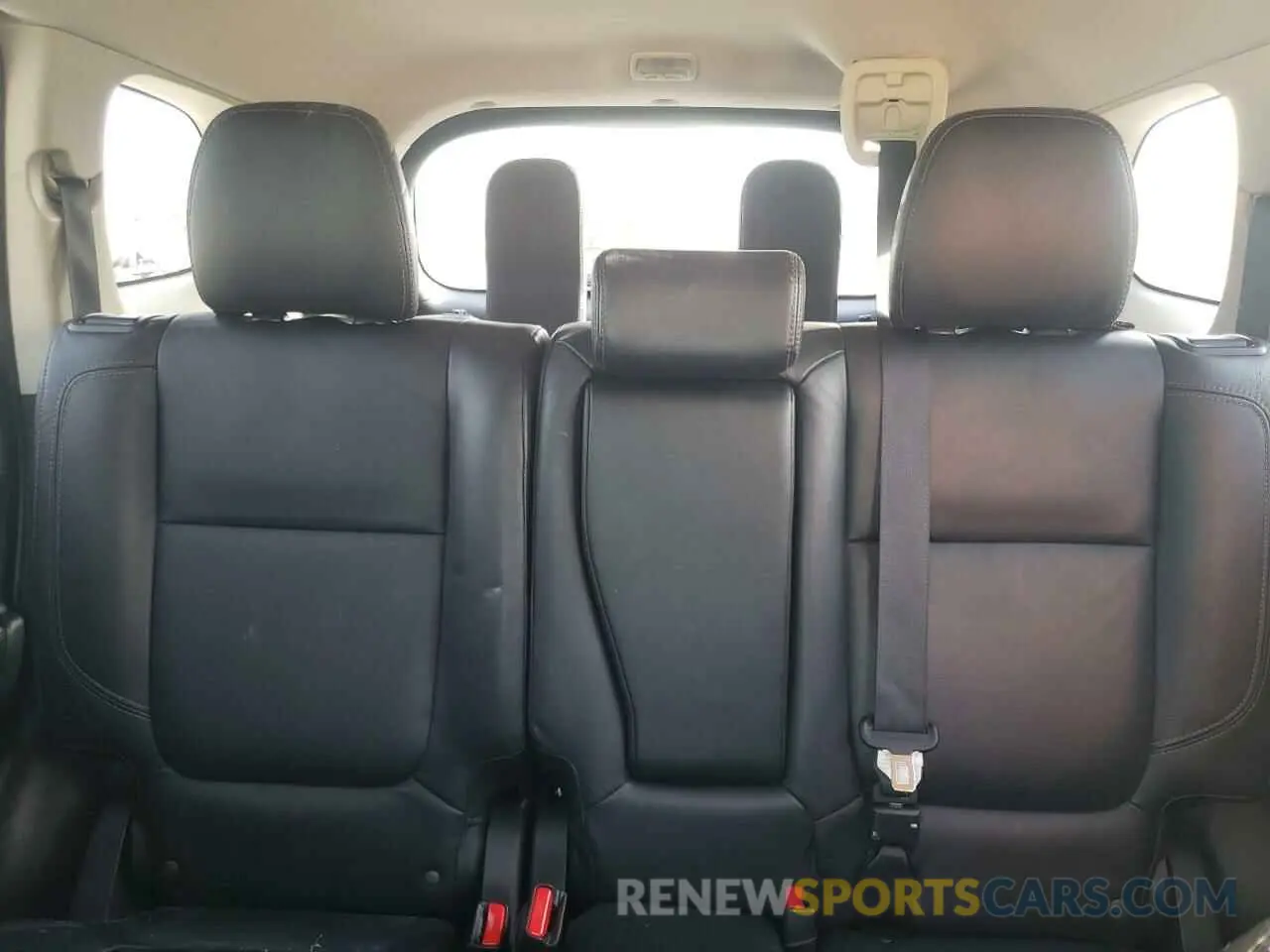 10 Photograph of a damaged car JA4AZ3A30KJ001063 MITSUBISHI OUTLANDER 2019