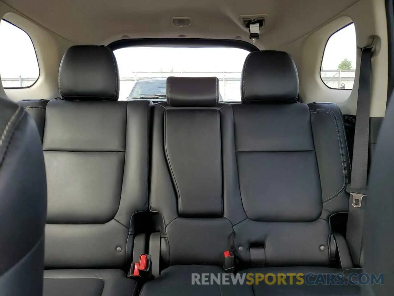 10 Photograph of a damaged car JA4AZ3A30KZ006331 MITSUBISHI OUTLANDER 2019
