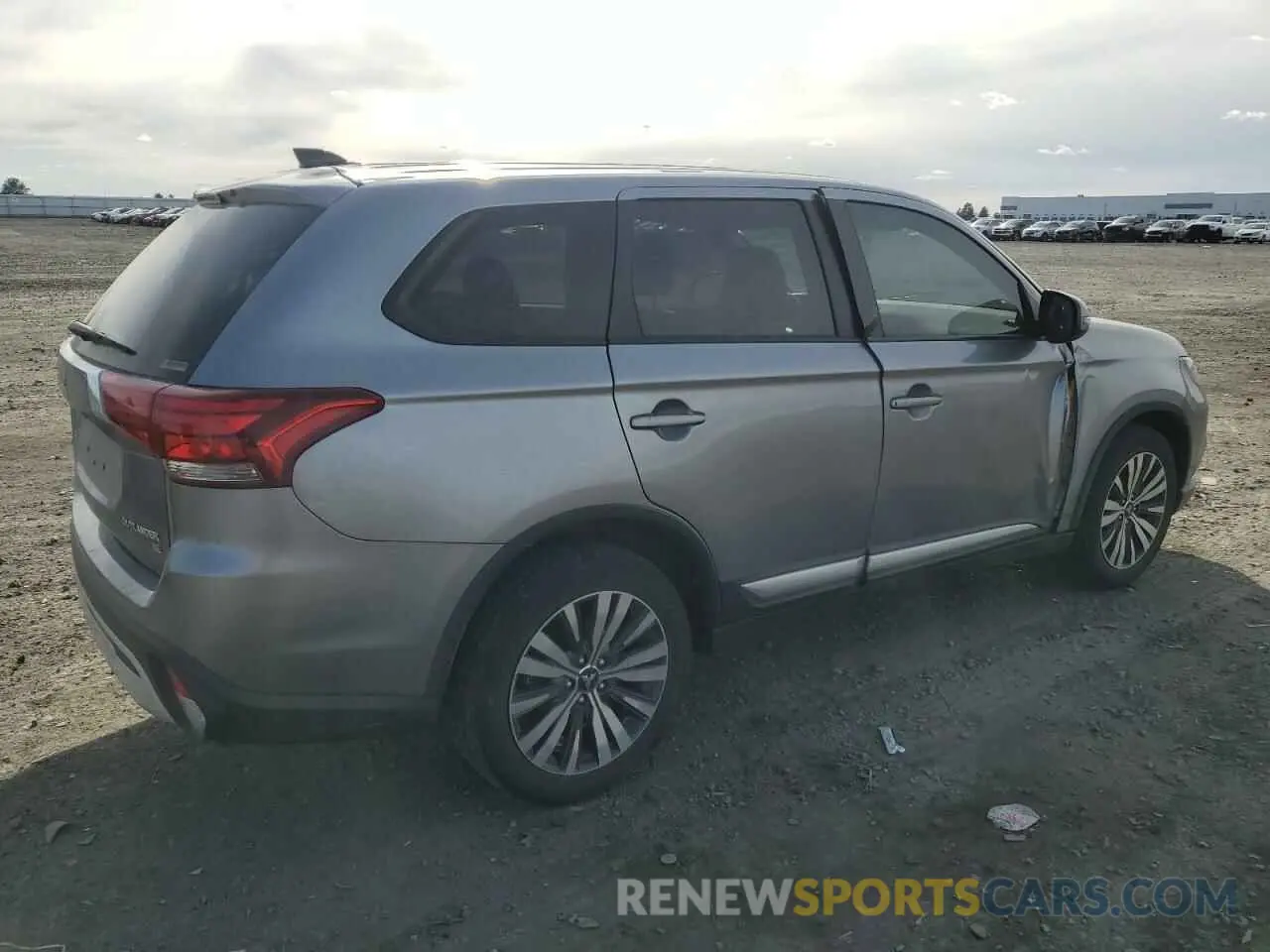3 Photograph of a damaged car JA4AZ3A30KZ046876 MITSUBISHI OUTLANDER 2019