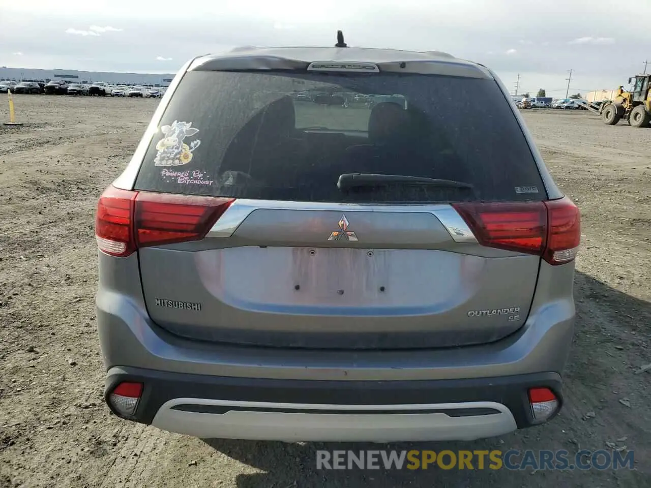 6 Photograph of a damaged car JA4AZ3A30KZ046876 MITSUBISHI OUTLANDER 2019