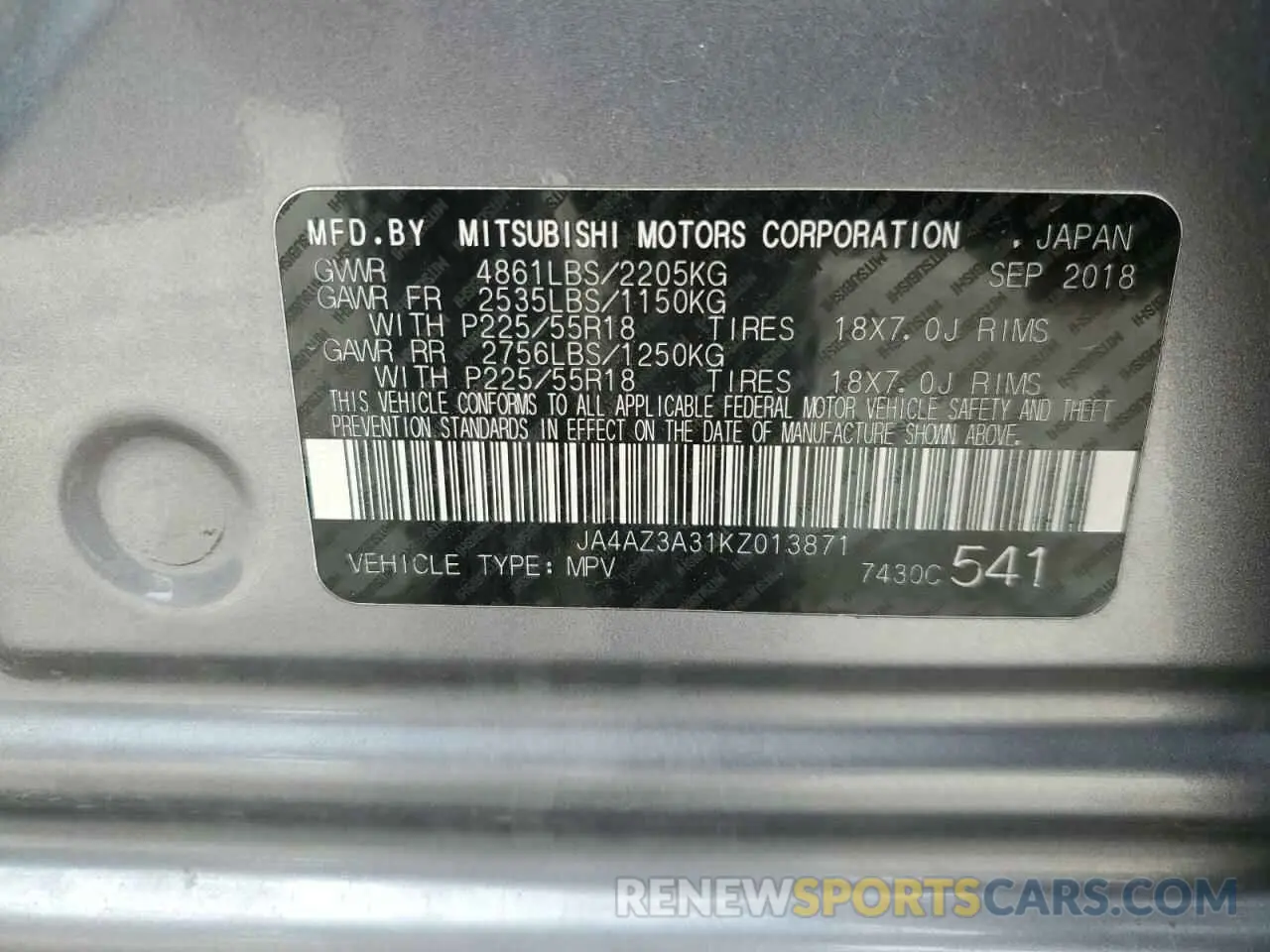 14 Photograph of a damaged car JA4AZ3A31KZ013871 MITSUBISHI OUTLANDER 2019