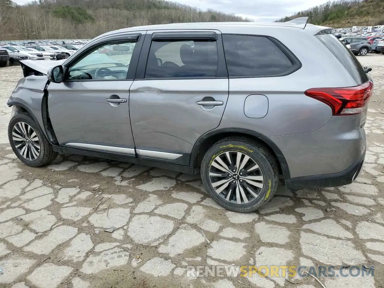 2 Photograph of a damaged car JA4AZ3A31KZ013871 MITSUBISHI OUTLANDER 2019