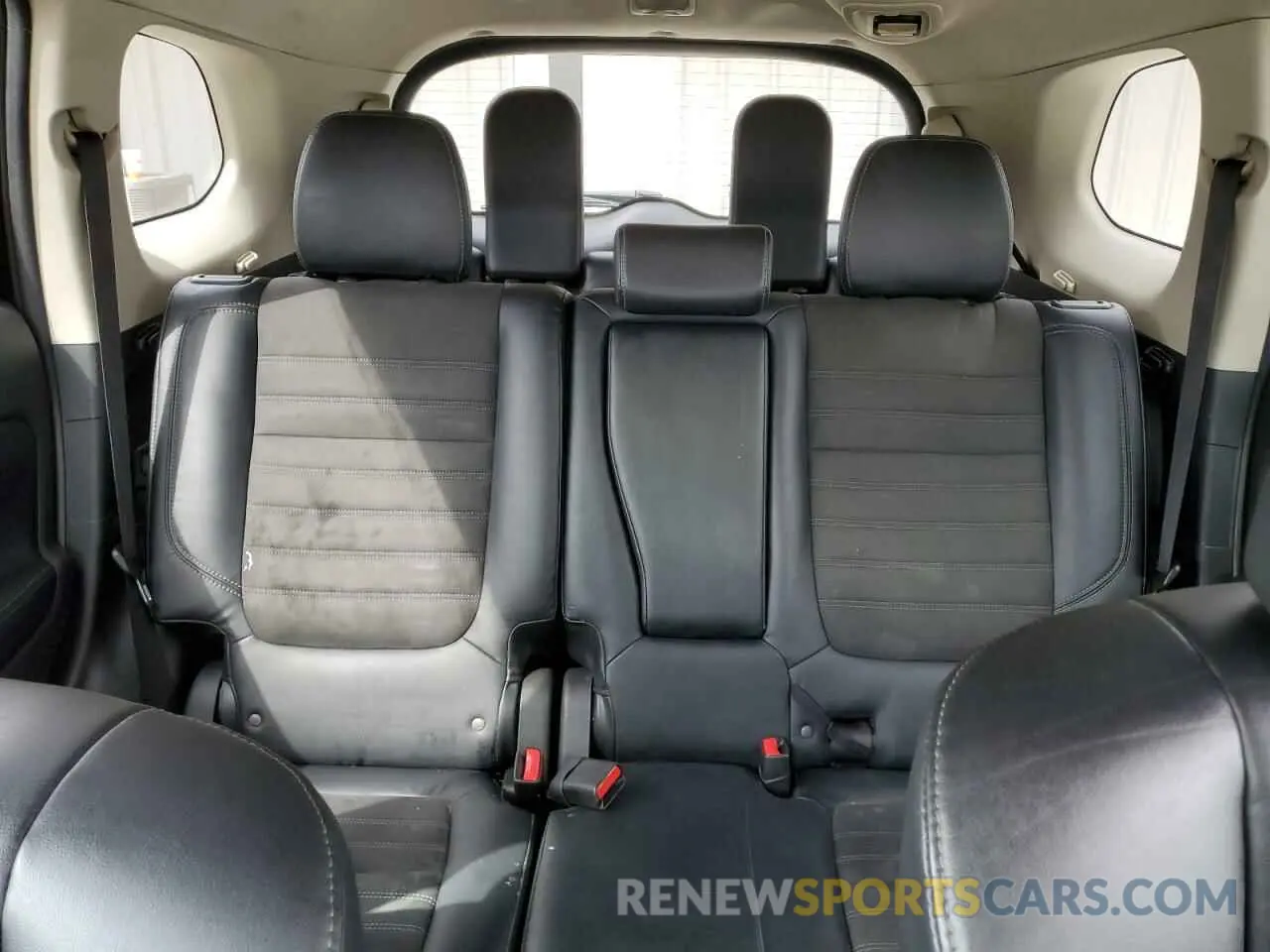 10 Photograph of a damaged car JA4AZ3A31KZ047129 MITSUBISHI OUTLANDER 2019