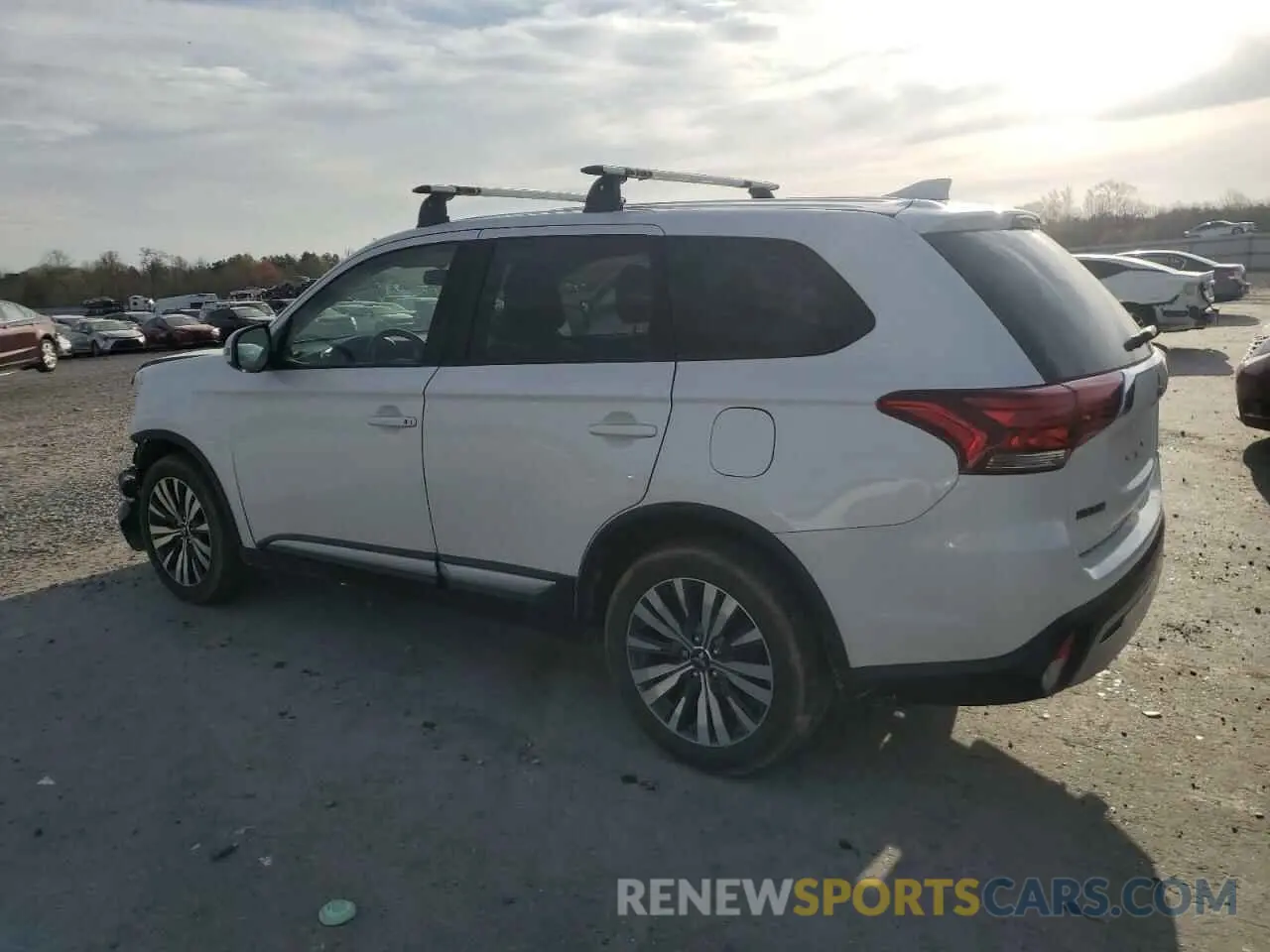 2 Photograph of a damaged car JA4AZ3A32KZ005438 MITSUBISHI OUTLANDER 2019