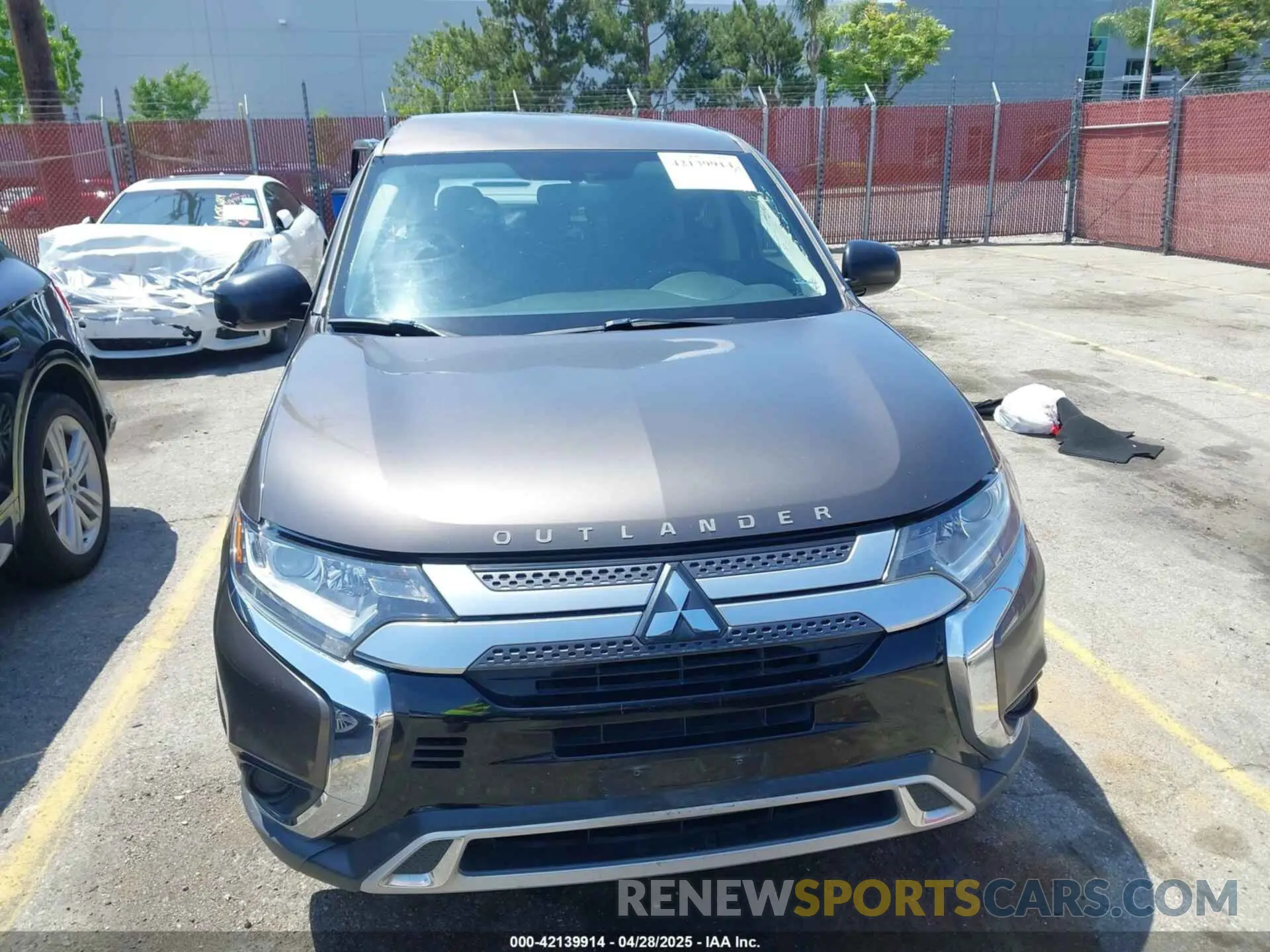13 Photograph of a damaged car JA4AZ3A32KZ012387 MITSUBISHI OUTLANDER 2019