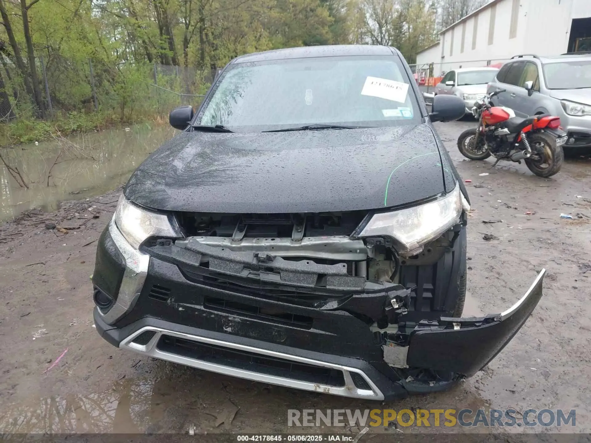 12 Photograph of a damaged car JA4AZ3A32KZ020814 MITSUBISHI OUTLANDER 2019