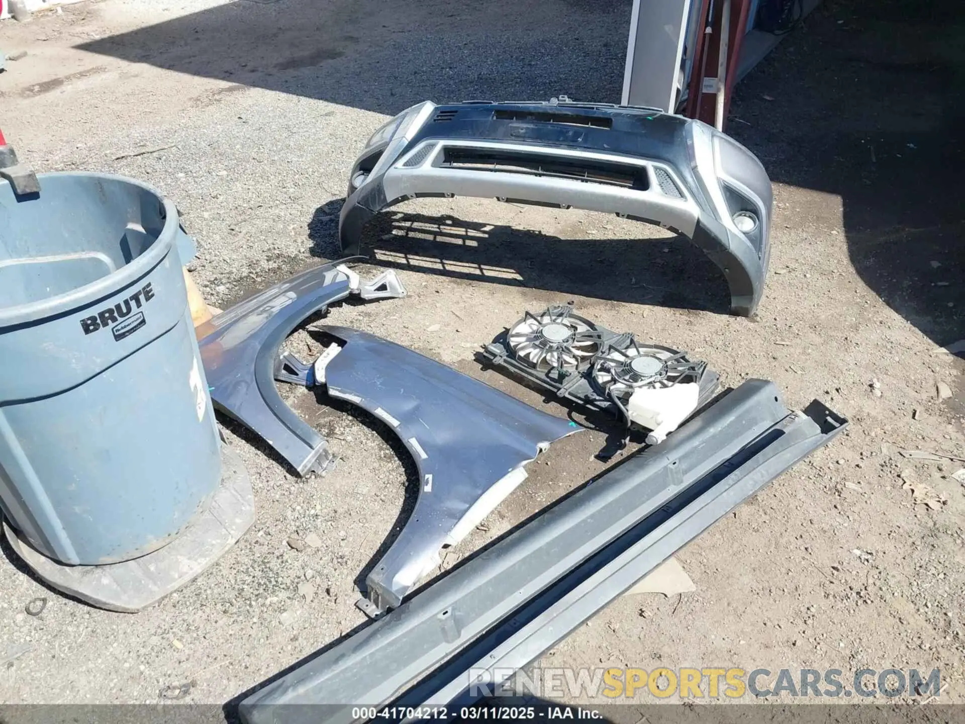 12 Photograph of a damaged car JA4AZ3A32KZ023910 MITSUBISHI OUTLANDER 2019