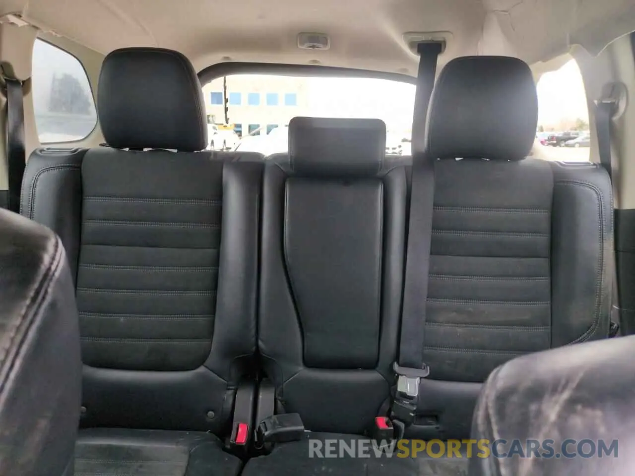 10 Photograph of a damaged car JA4AZ3A32KZ025074 MITSUBISHI OUTLANDER 2019