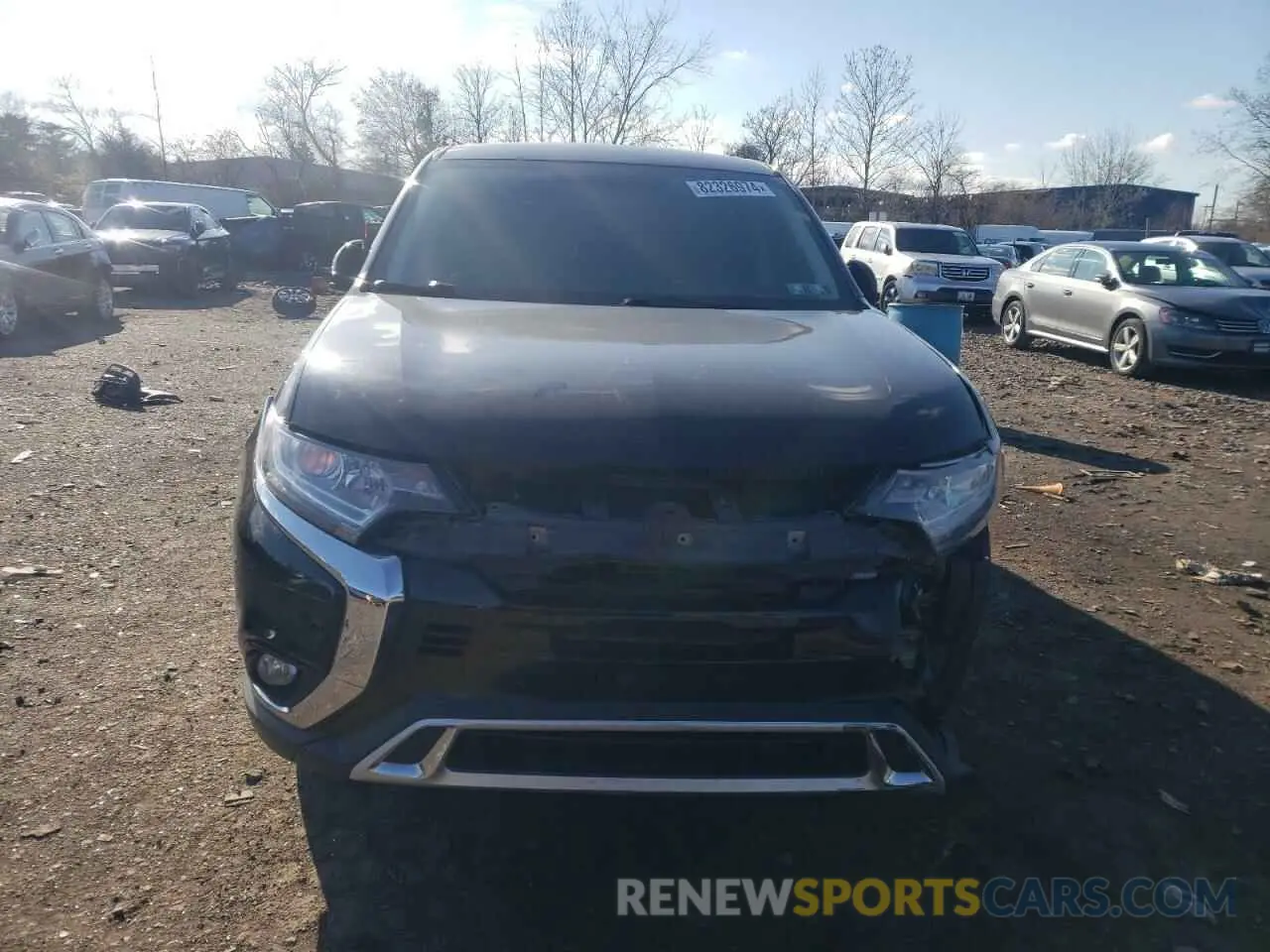 5 Photograph of a damaged car JA4AZ3A32KZ046541 MITSUBISHI OUTLANDER 2019