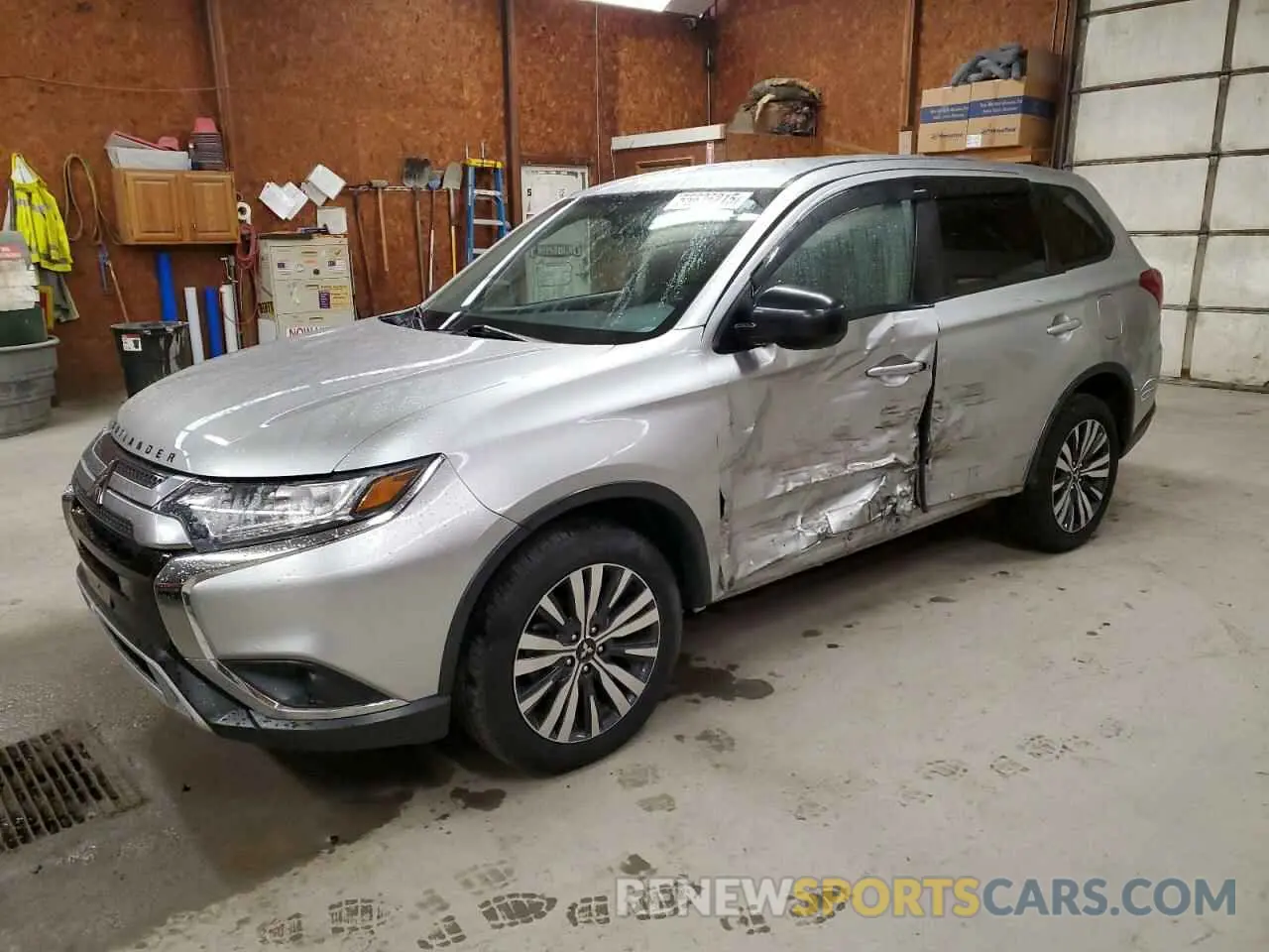 1 Photograph of a damaged car JA4AZ3A33KZ031238 MITSUBISHI OUTLANDER 2019