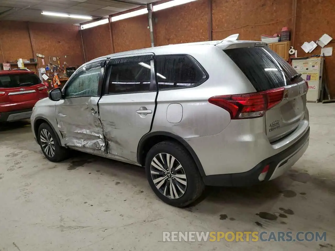 2 Photograph of a damaged car JA4AZ3A33KZ031238 MITSUBISHI OUTLANDER 2019