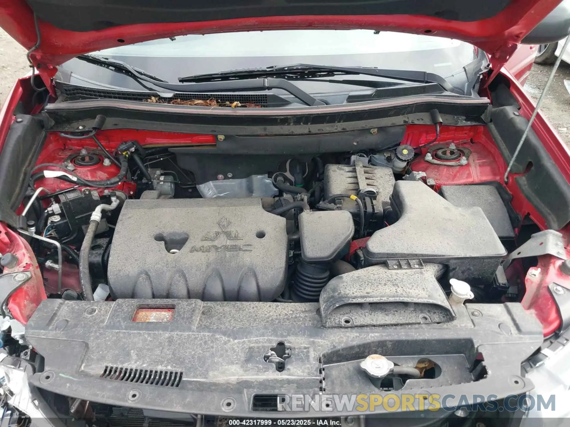 10 Photograph of a damaged car JA4AZ3A33KZ051750 MITSUBISHI OUTLANDER 2019