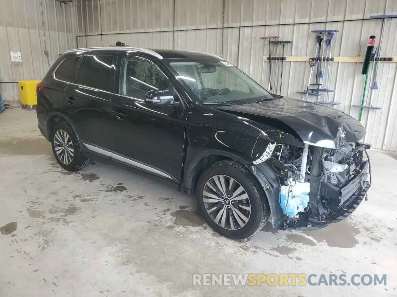 4 Photograph of a damaged car JA4AZ3A34KJ001051 MITSUBISHI OUTLANDER 2019