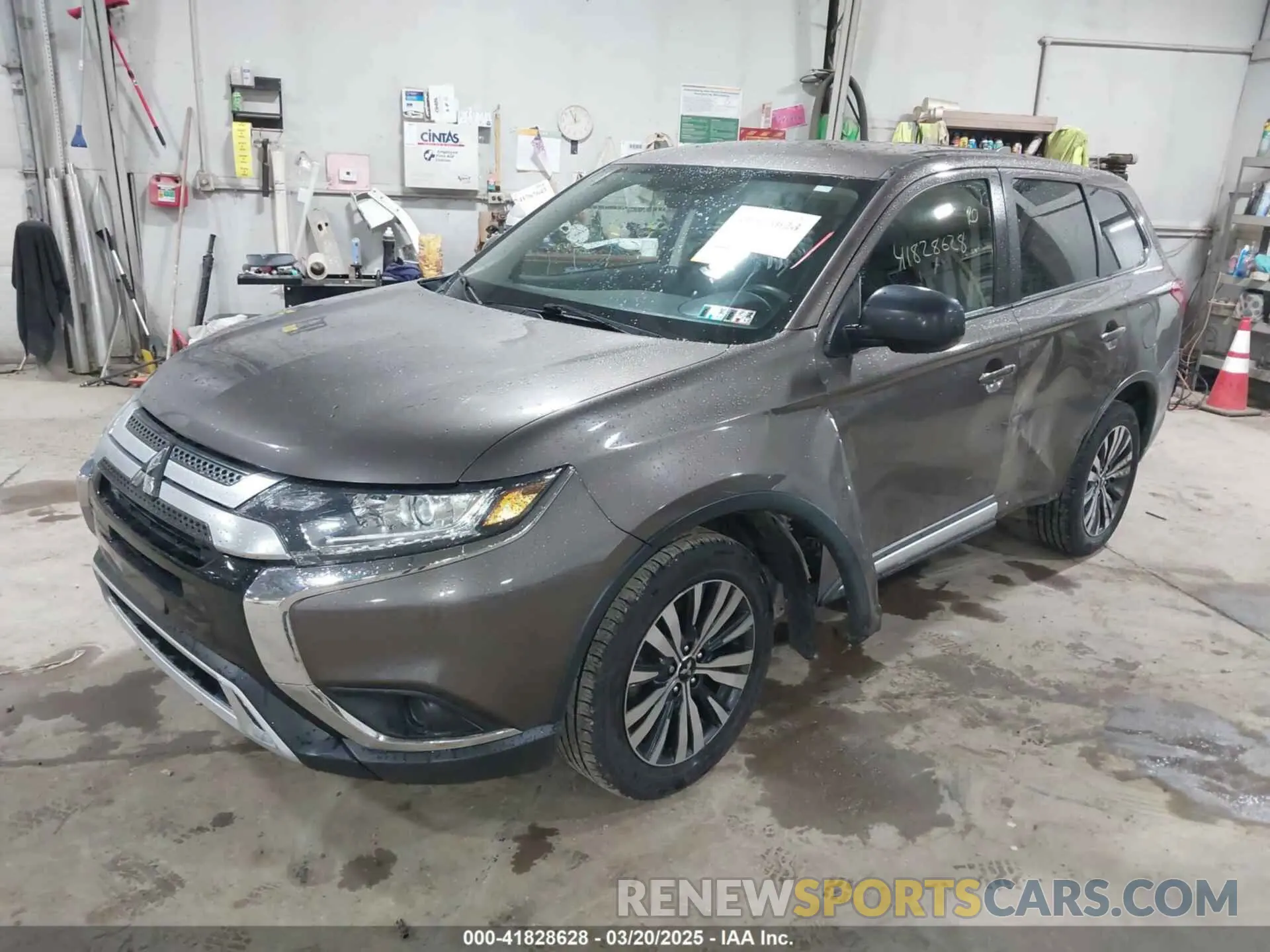 2 Photograph of a damaged car JA4AZ3A34KZ020667 MITSUBISHI OUTLANDER 2019