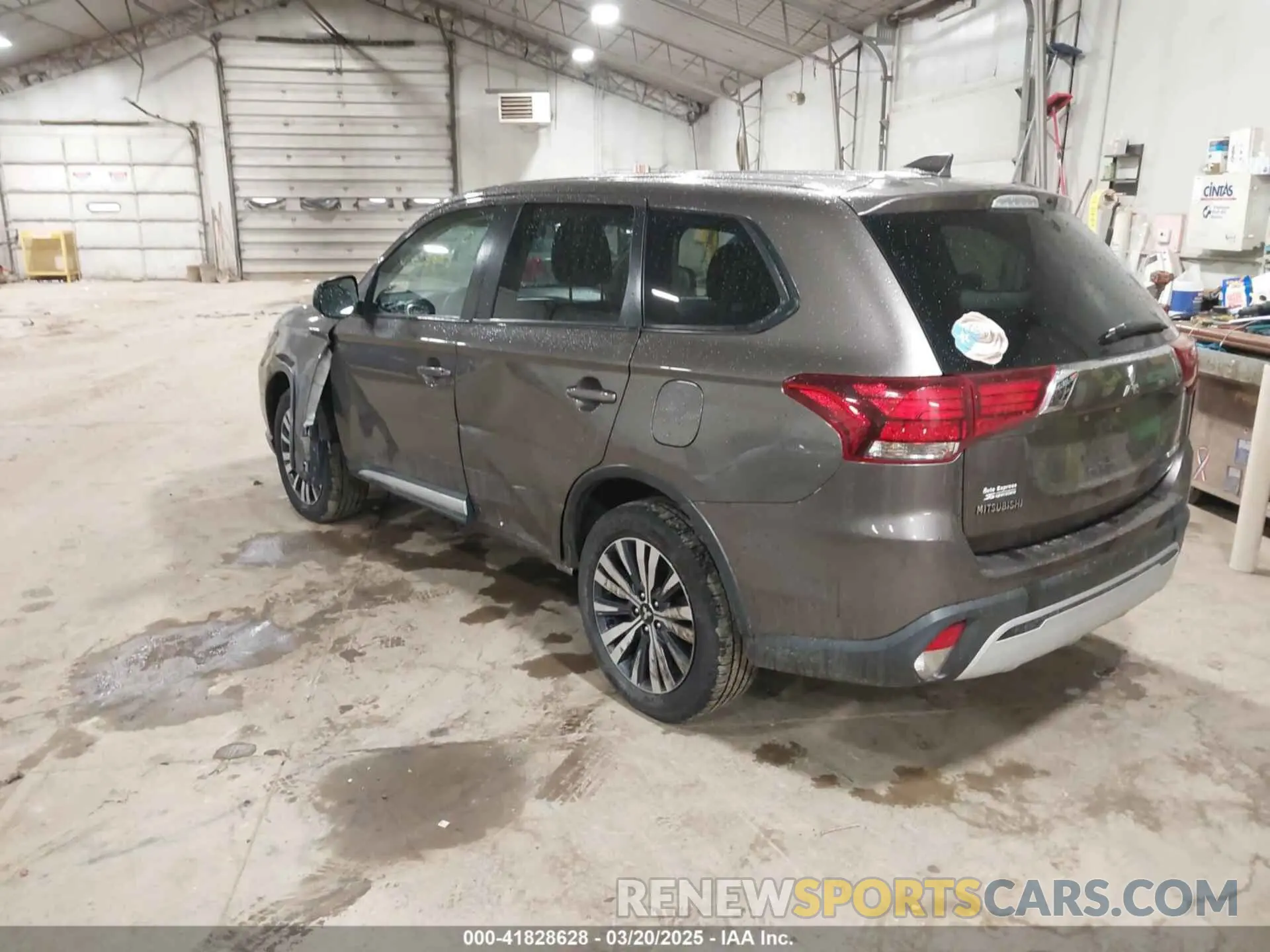 3 Photograph of a damaged car JA4AZ3A34KZ020667 MITSUBISHI OUTLANDER 2019
