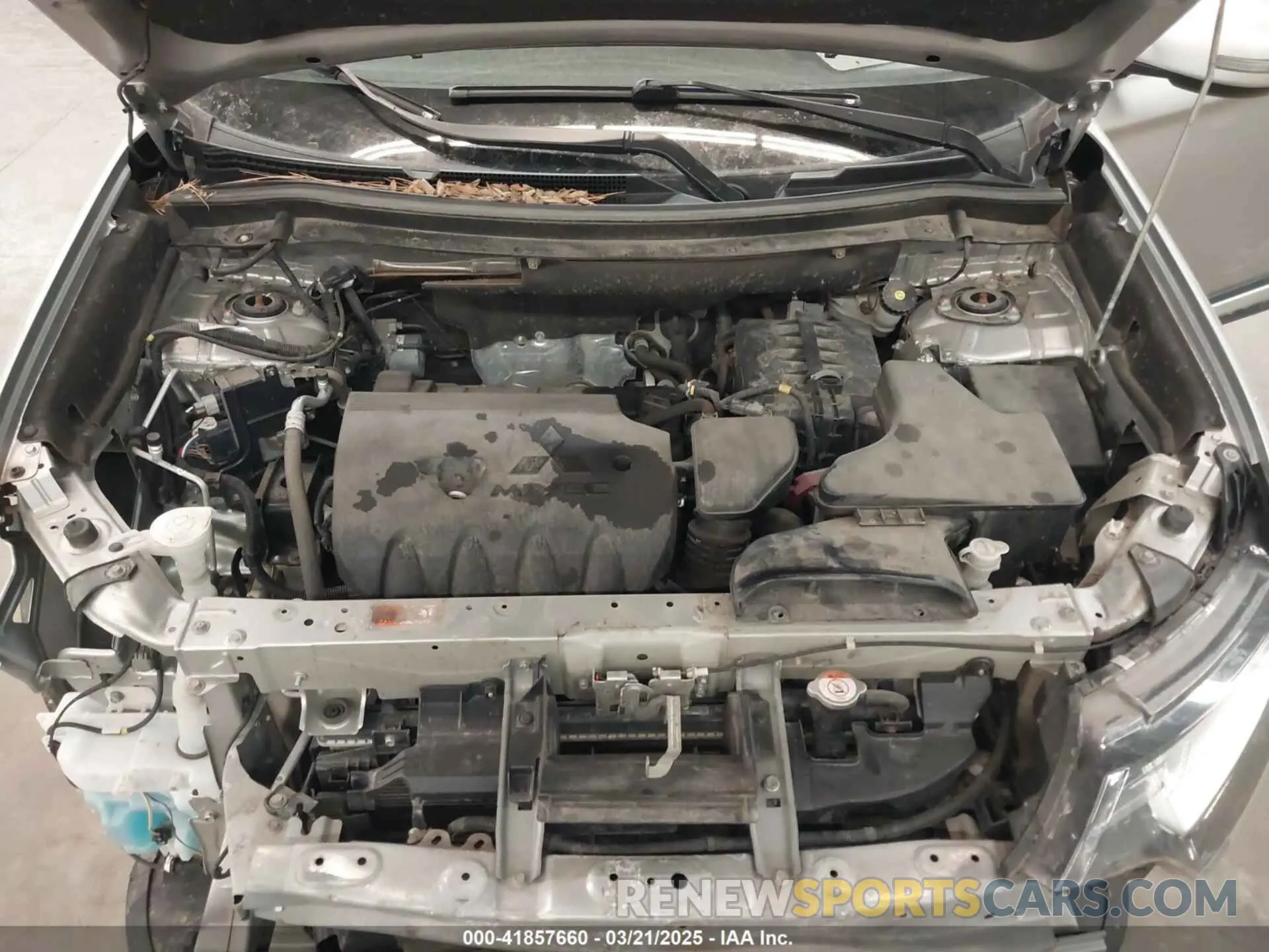 10 Photograph of a damaged car JA4AZ3A34KZ026887 MITSUBISHI OUTLANDER 2019
