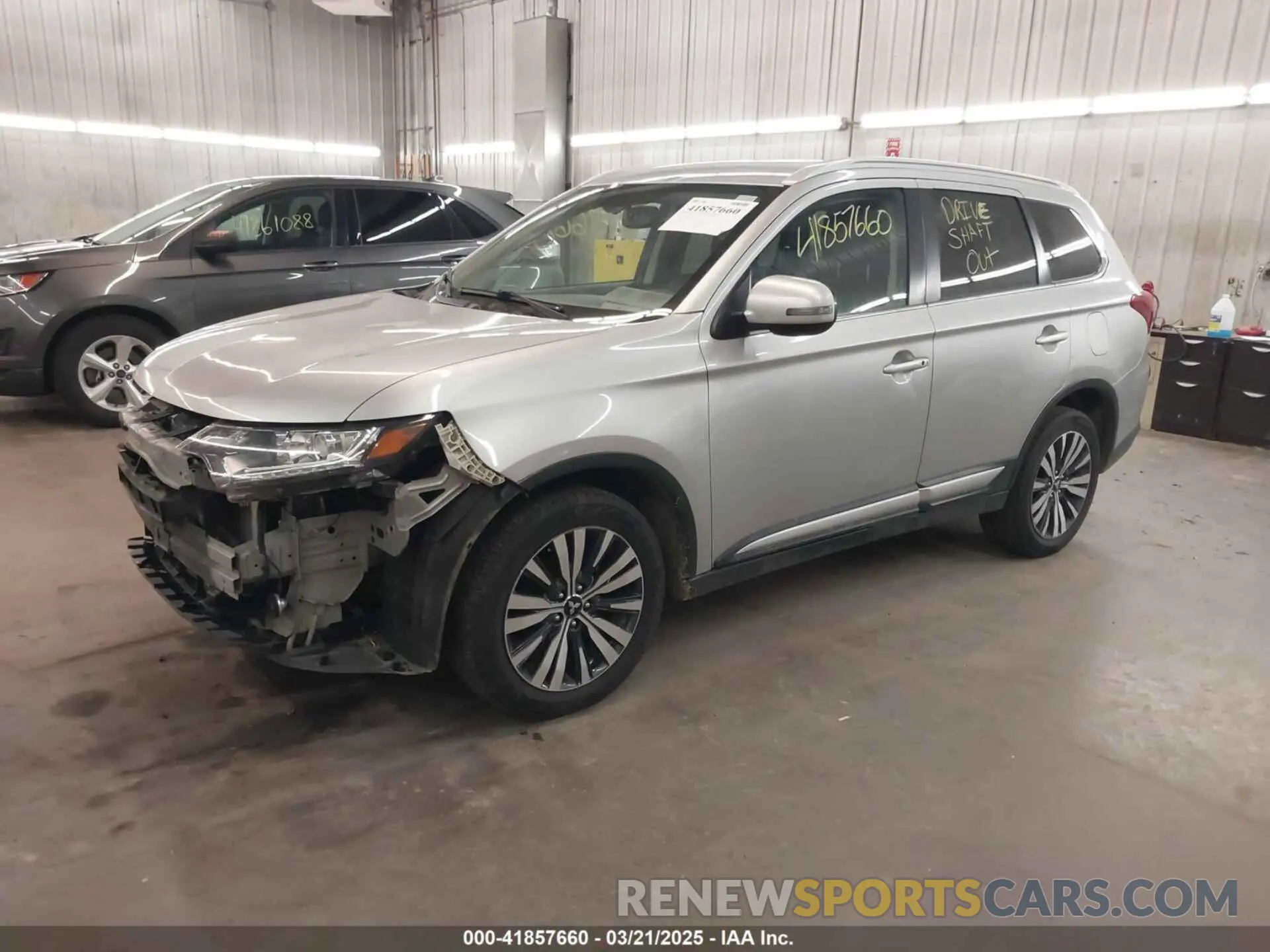 2 Photograph of a damaged car JA4AZ3A34KZ026887 MITSUBISHI OUTLANDER 2019