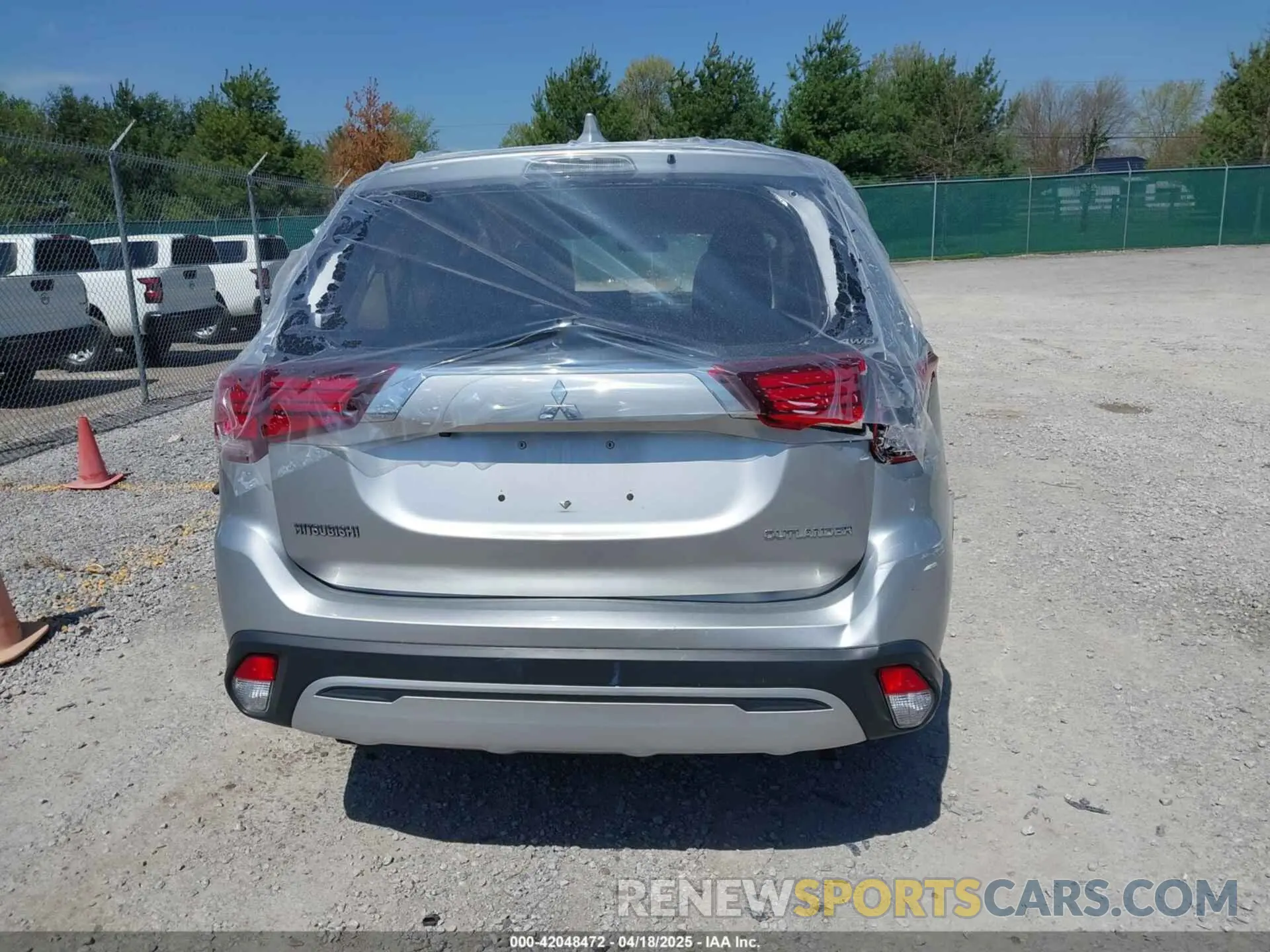 16 Photograph of a damaged car JA4AZ3A35KZ003568 MITSUBISHI OUTLANDER 2019