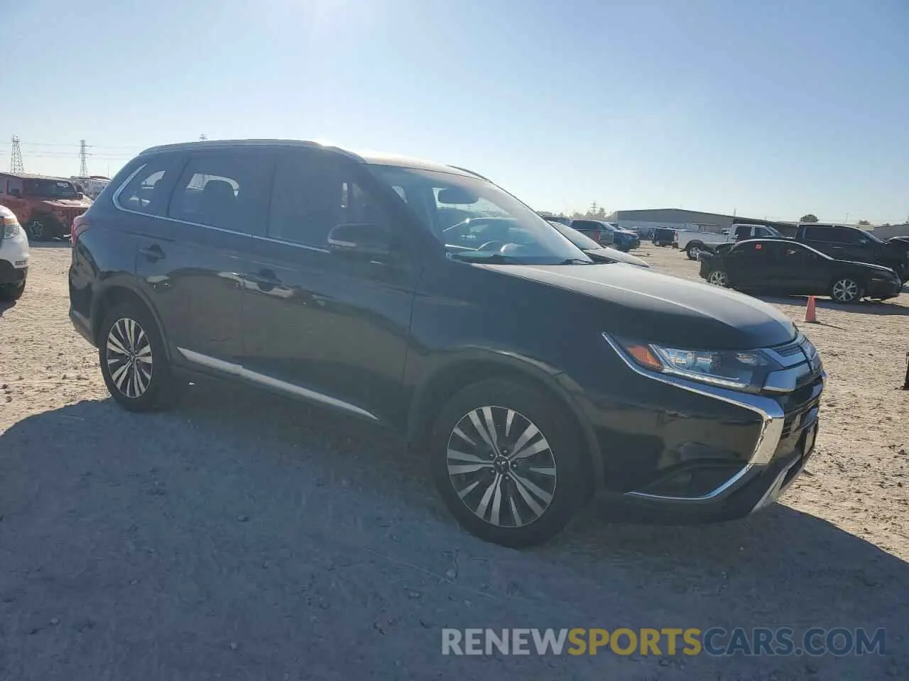 4 Photograph of a damaged car JA4AZ3A35KZ038059 MITSUBISHI OUTLANDER 2019