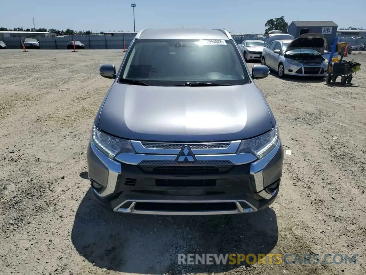 5 Photograph of a damaged car JA4AZ3A35KZ040037 MITSUBISHI OUTLANDER 2019