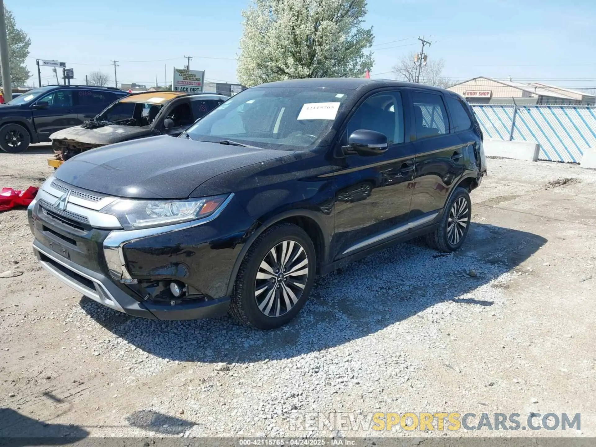 2 Photograph of a damaged car JA4AZ3A36KZ019410 MITSUBISHI OUTLANDER 2019