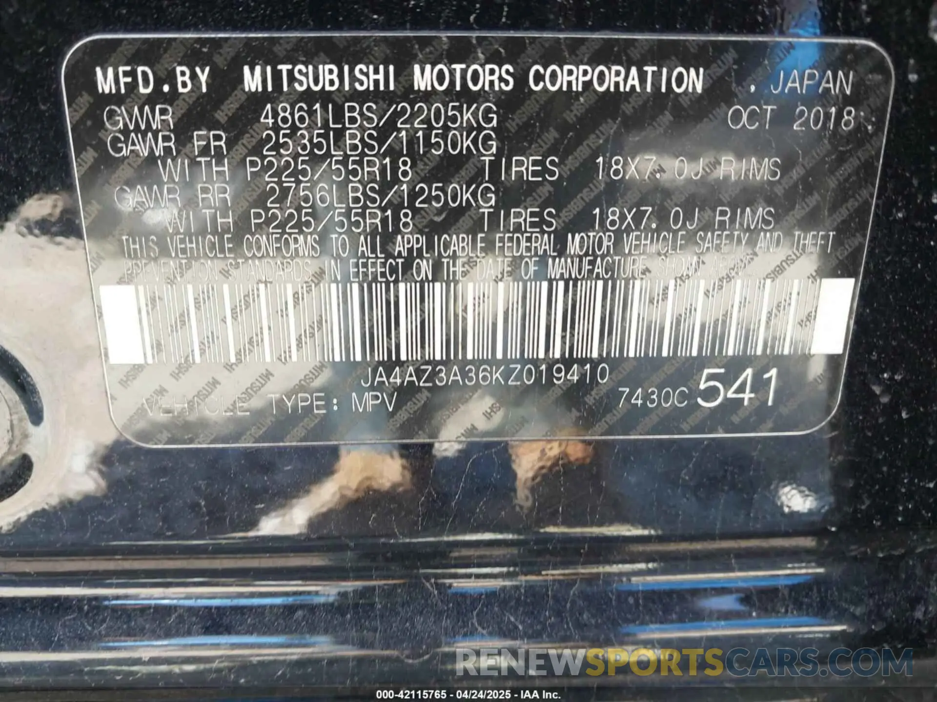 9 Photograph of a damaged car JA4AZ3A36KZ019410 MITSUBISHI OUTLANDER 2019