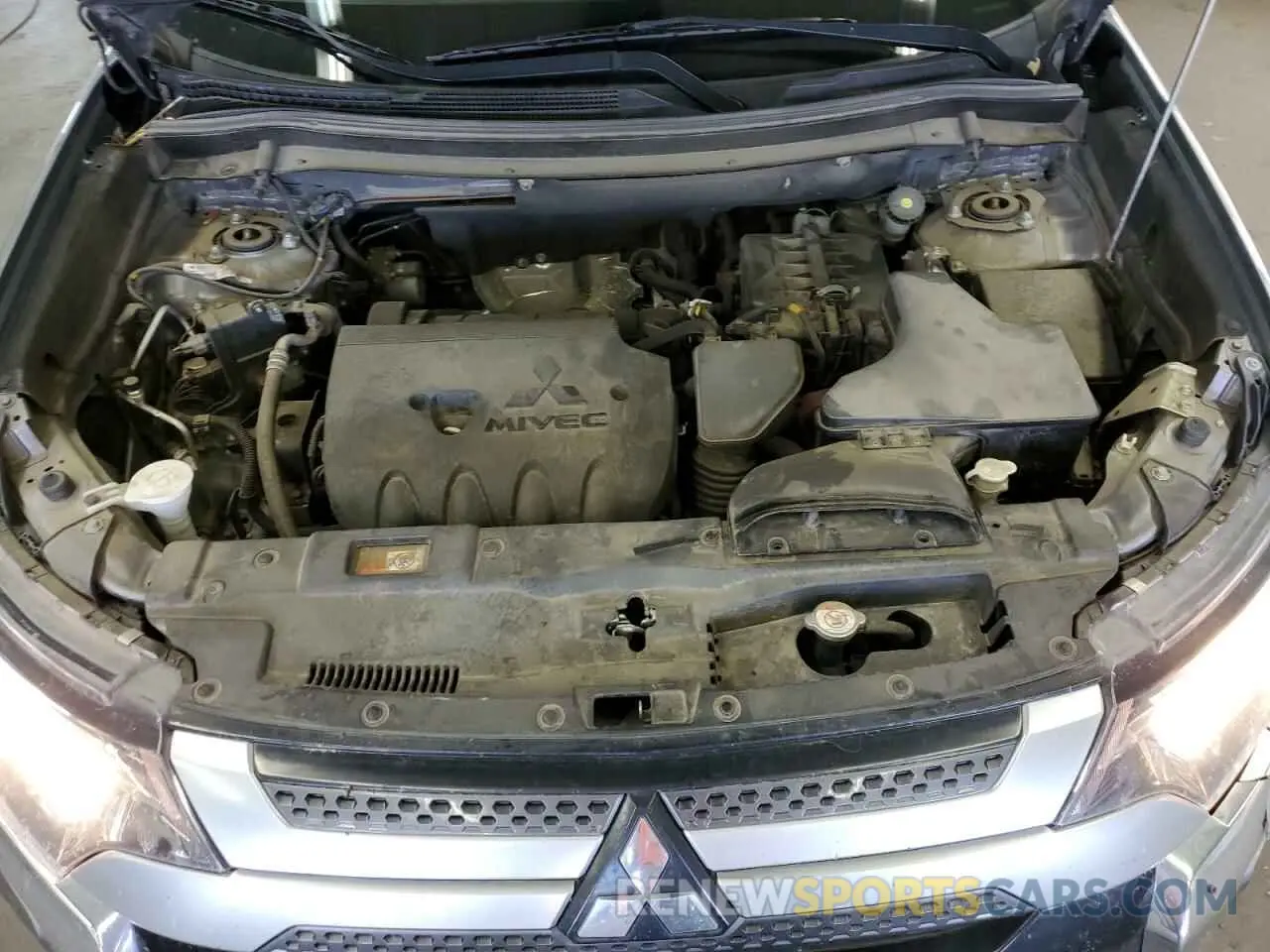 12 Photograph of a damaged car JA4AZ3A36KZ042069 MITSUBISHI OUTLANDER 2019