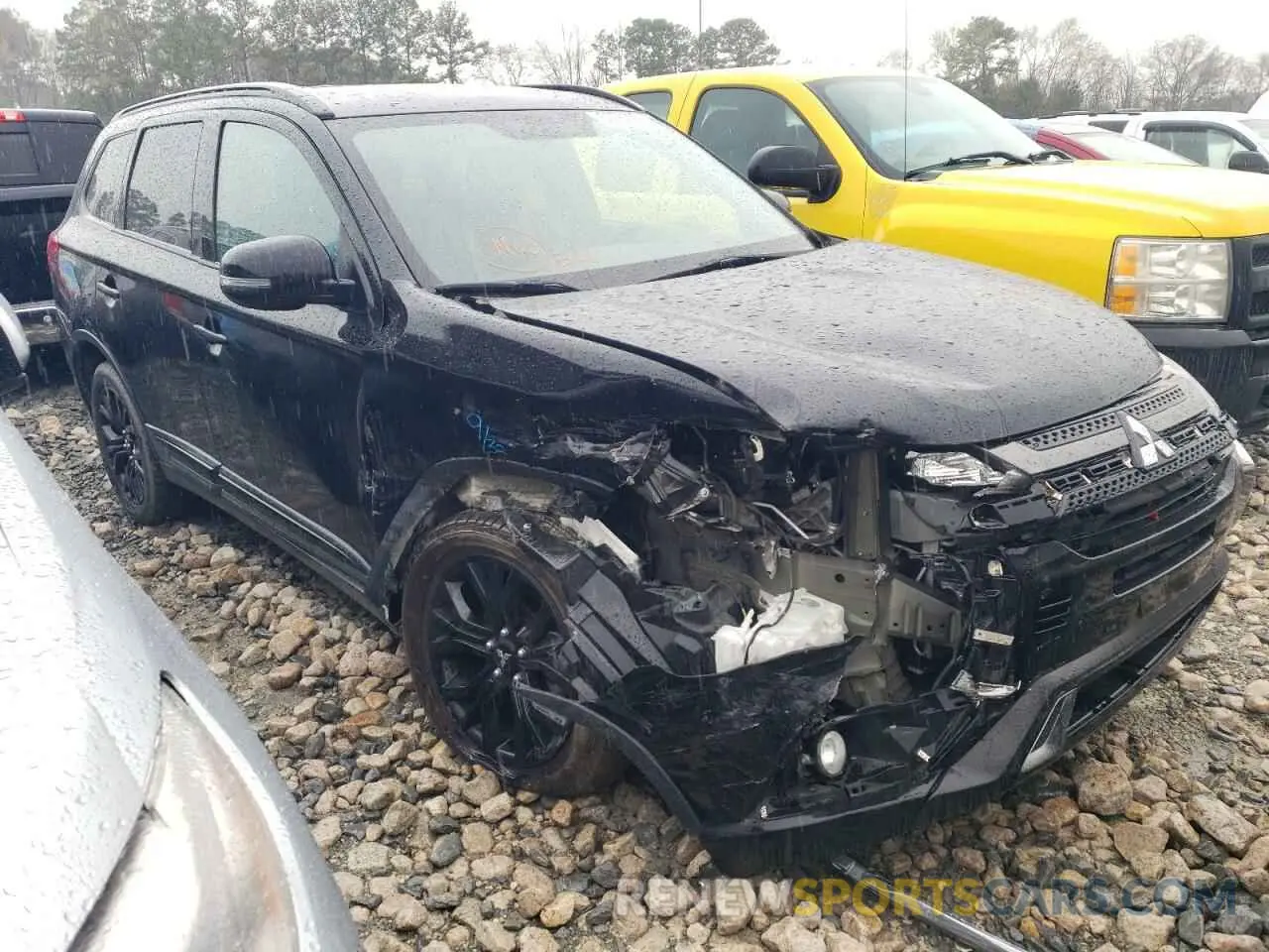4 Photograph of a damaged car JA4AZ3A37KZ039195 MITSUBISHI OUTLANDER 2019