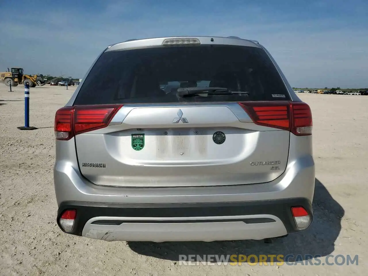 6 Photograph of a damaged car JA4AZ3A37KZ042274 MITSUBISHI OUTLANDER 2019