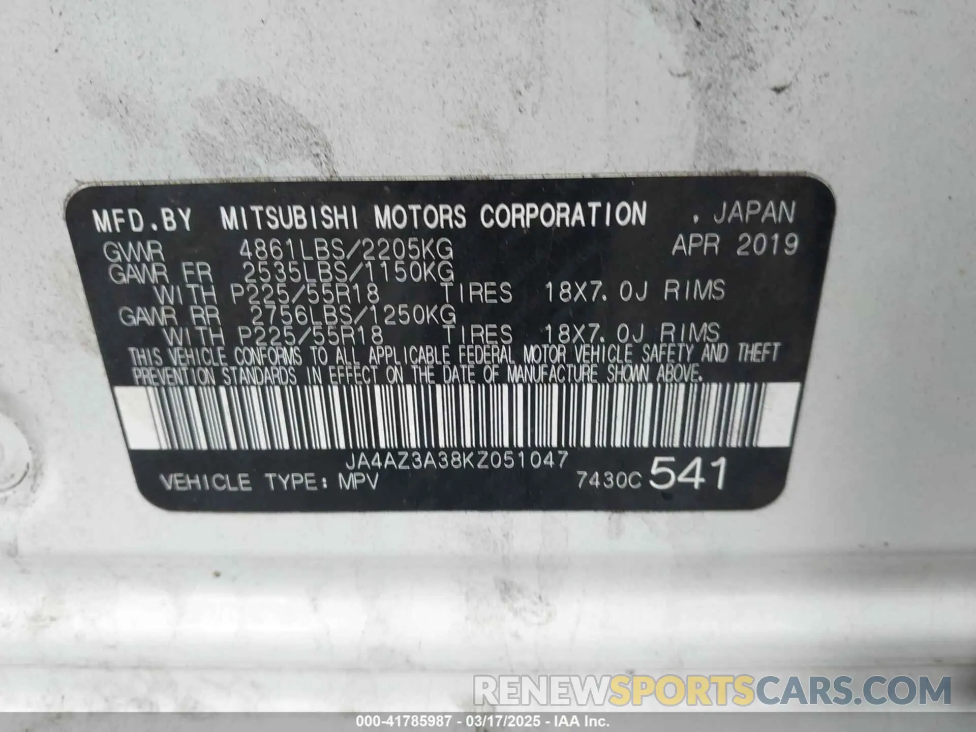9 Photograph of a damaged car JA4AZ3A38KZ051047 MITSUBISHI OUTLANDER 2019