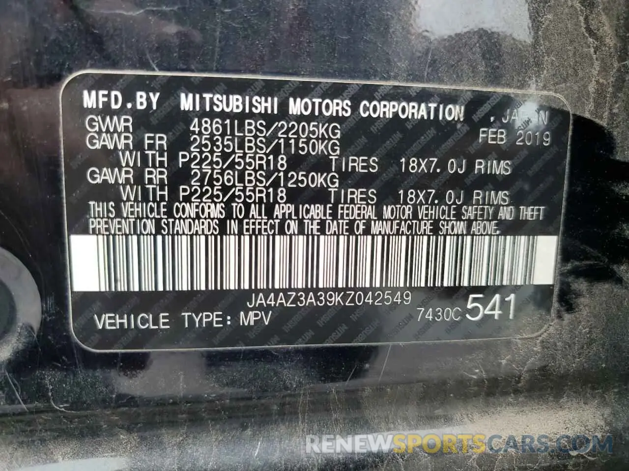 14 Photograph of a damaged car JA4AZ3A39KZ042549 MITSUBISHI OUTLANDER 2019