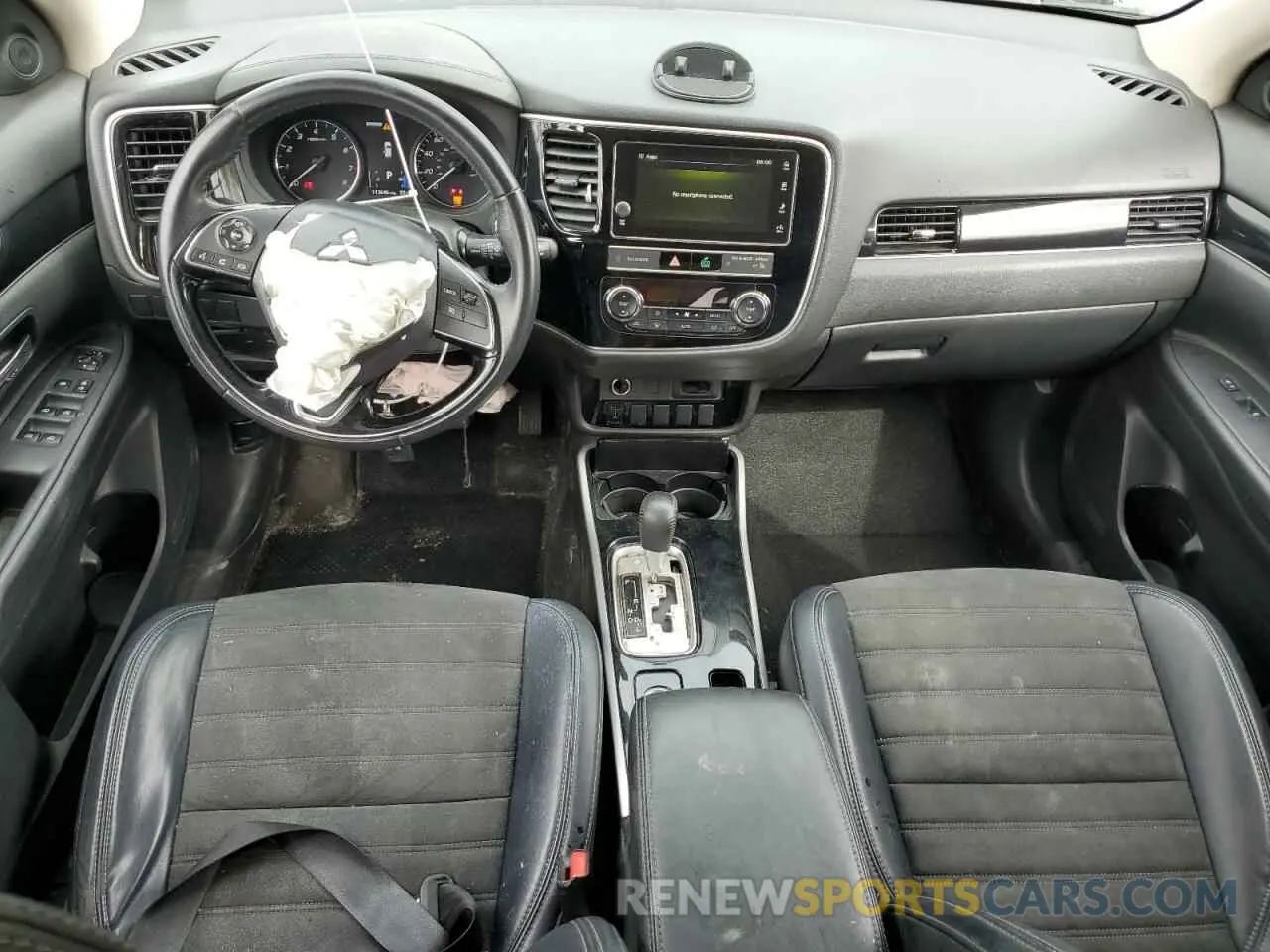 8 Photograph of a damaged car JA4AZ3A39KZ044060 MITSUBISHI OUTLANDER 2019