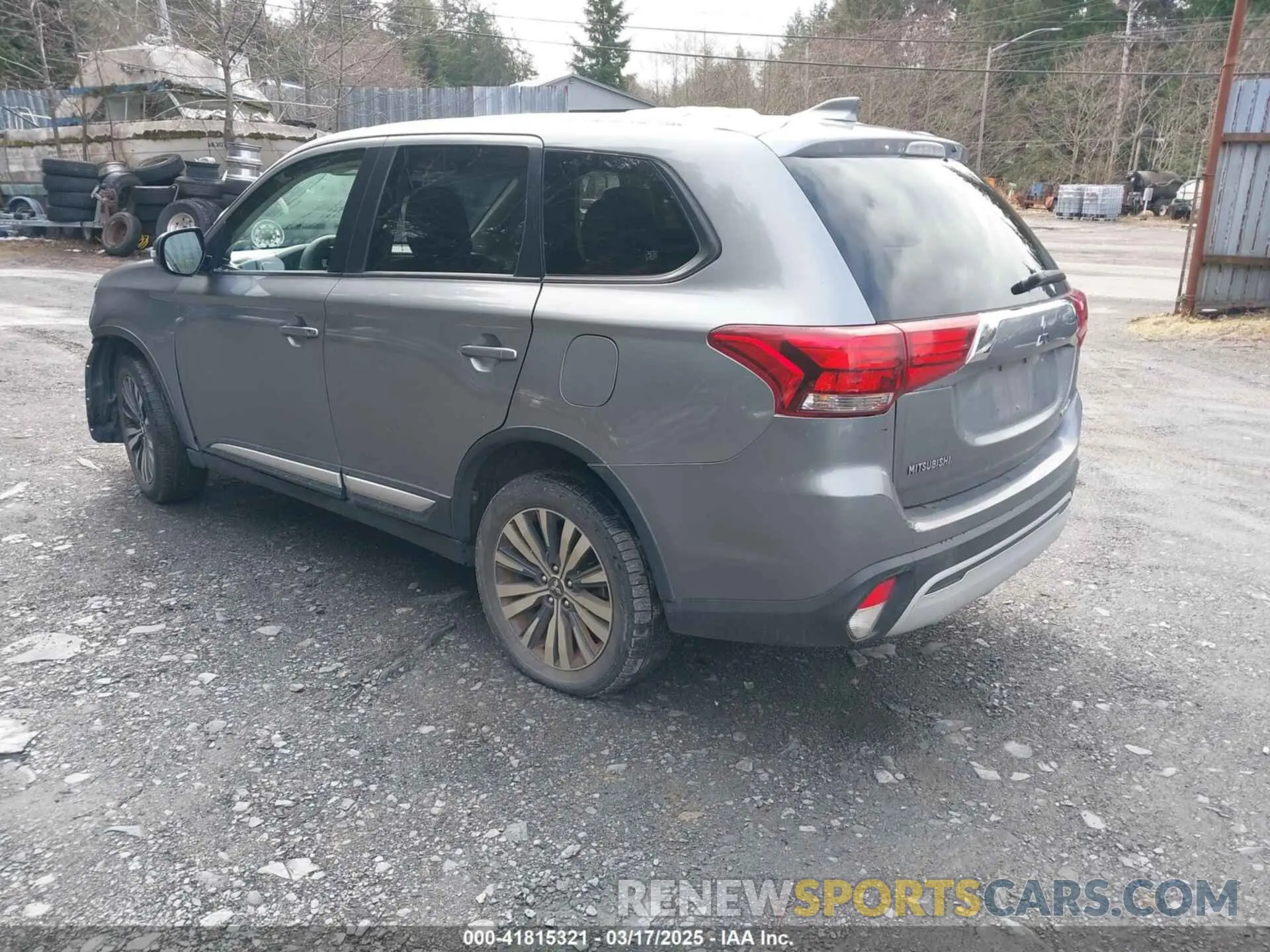 3 Photograph of a damaged car JA4AZ3A39KZ044527 MITSUBISHI OUTLANDER 2019
