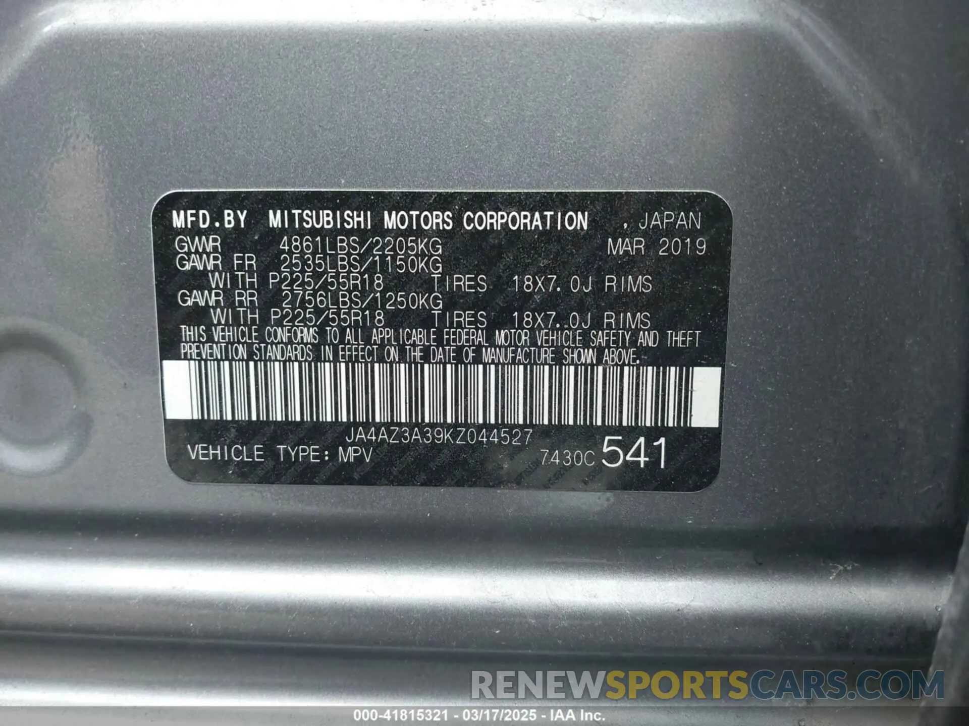 9 Photograph of a damaged car JA4AZ3A39KZ044527 MITSUBISHI OUTLANDER 2019