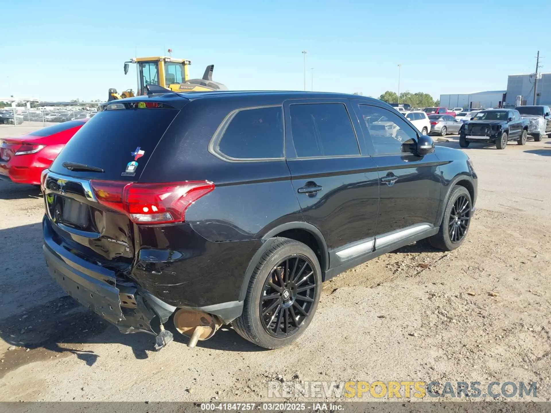4 Photograph of a damaged car JA4AZ3A39KZ051123 MITSUBISHI OUTLANDER 2019