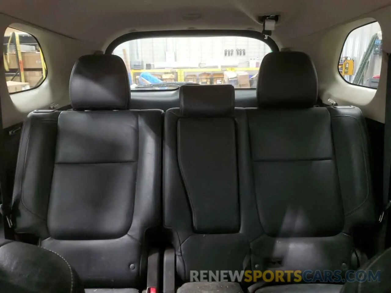 10 Photograph of a damaged car JA4AZ3A3XKZ008300 MITSUBISHI OUTLANDER 2019