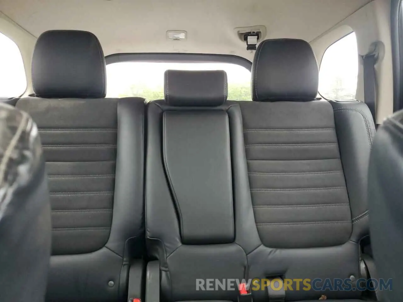 10 Photograph of a damaged car JA4AZ3A3XKZ008927 MITSUBISHI OUTLANDER 2019