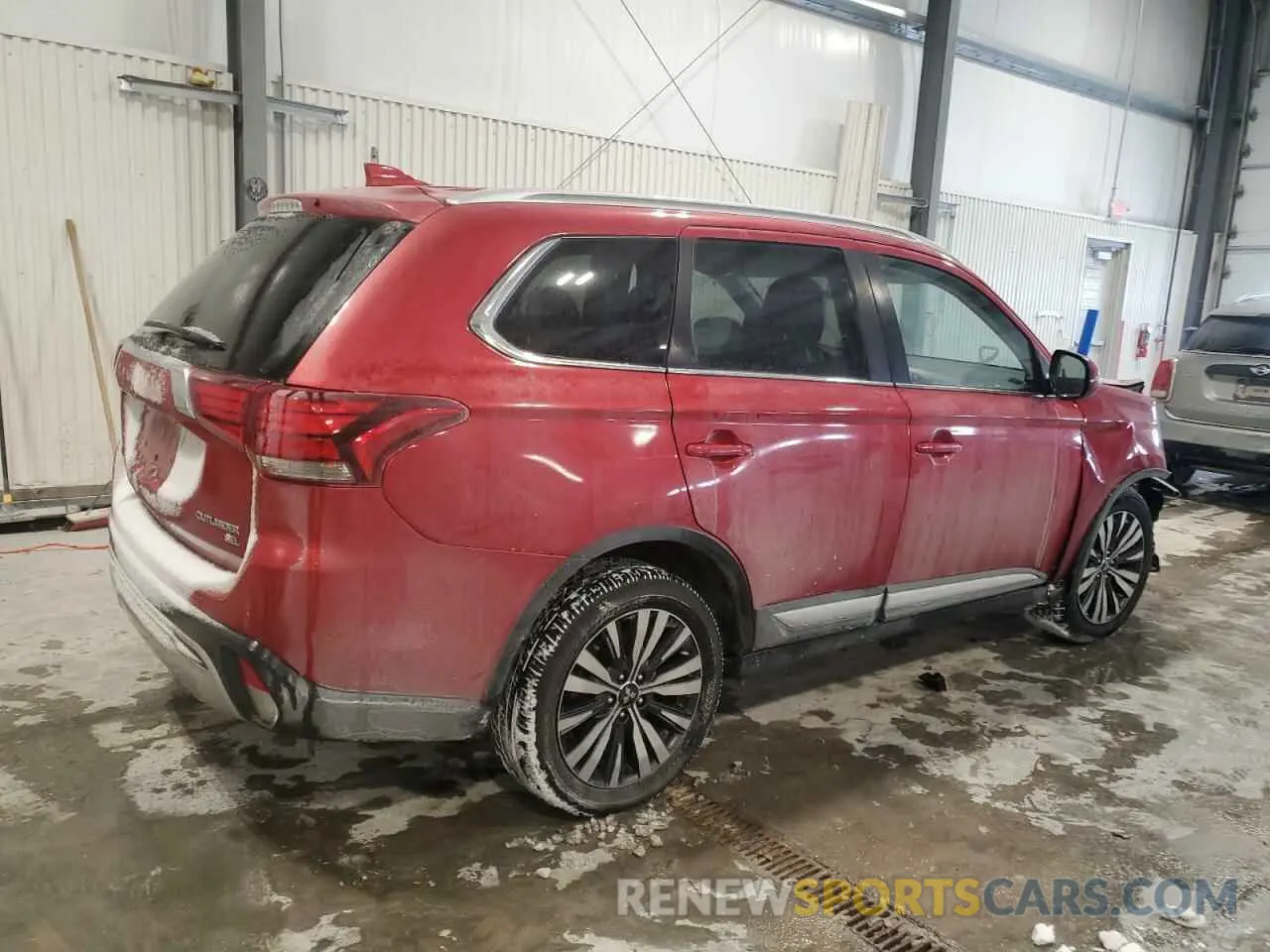 3 Photograph of a damaged car JA4AZ3A3XKZ009172 MITSUBISHI OUTLANDER 2019