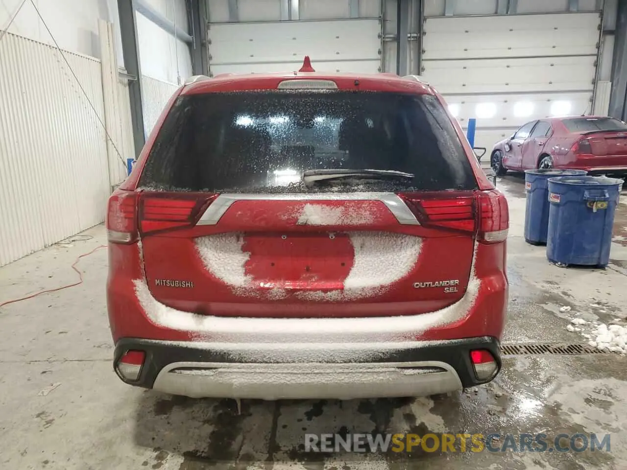6 Photograph of a damaged car JA4AZ3A3XKZ009172 MITSUBISHI OUTLANDER 2019