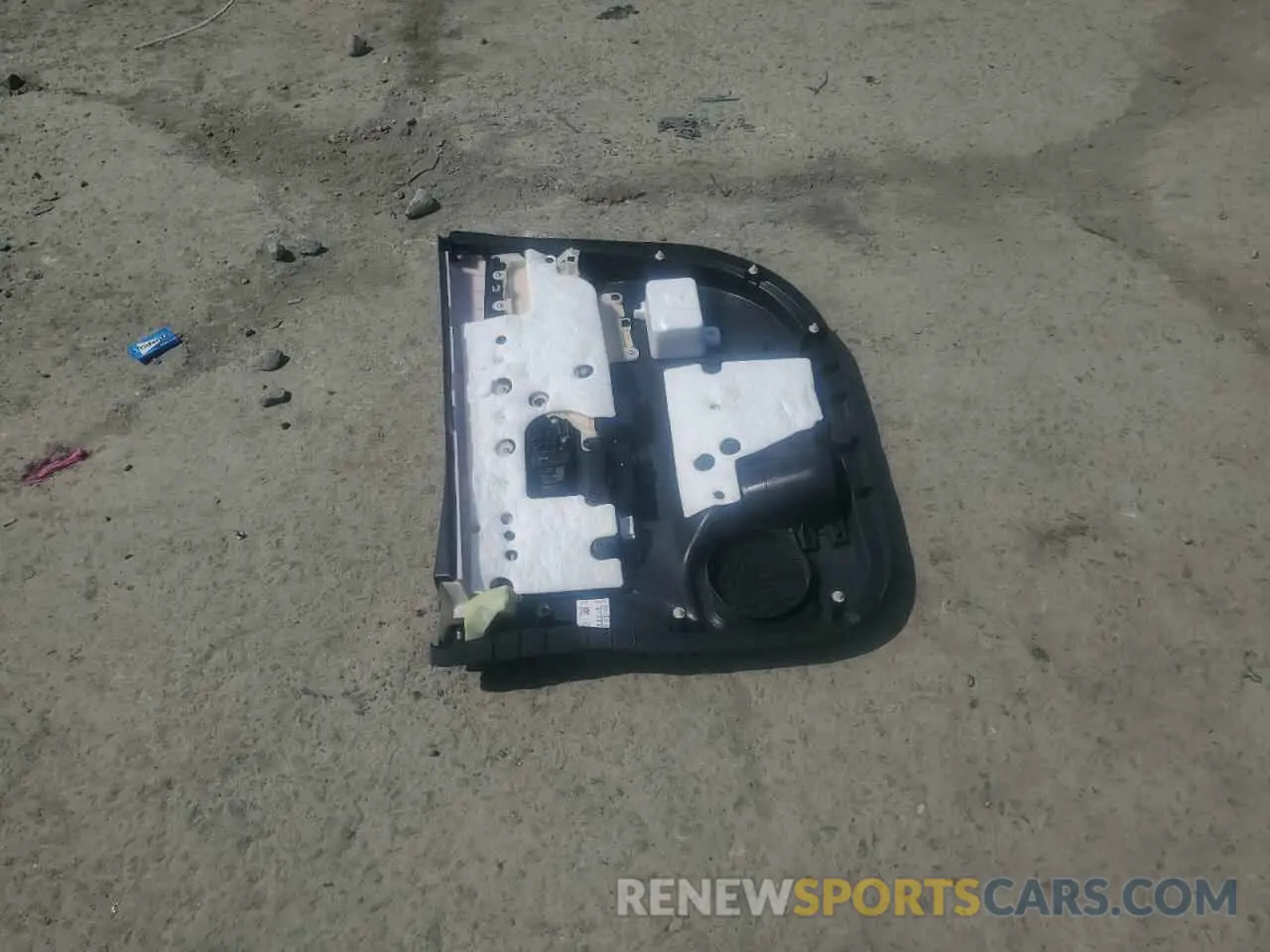 13 Photograph of a damaged car JA4AZ3A3XKZ014663 MITSUBISHI OUTLANDER 2019