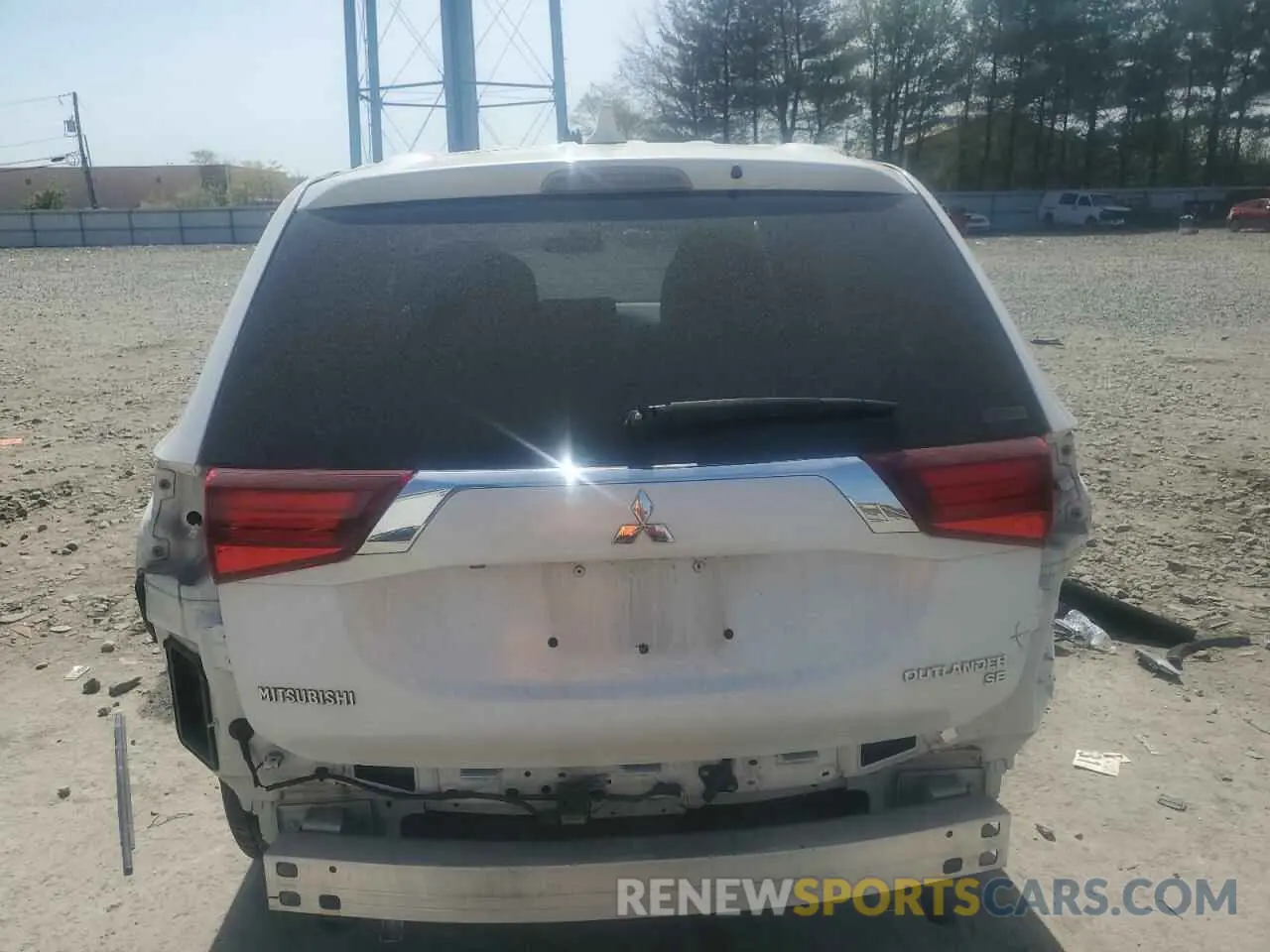 6 Photograph of a damaged car JA4AZ3A3XKZ014663 MITSUBISHI OUTLANDER 2019