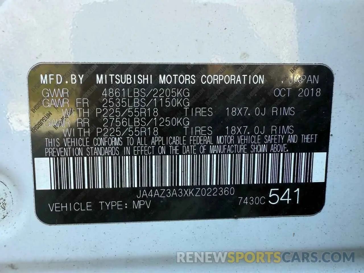 10 Photograph of a damaged car JA4AZ3A3XKZ022360 MITSUBISHI OUTLANDER 2019
