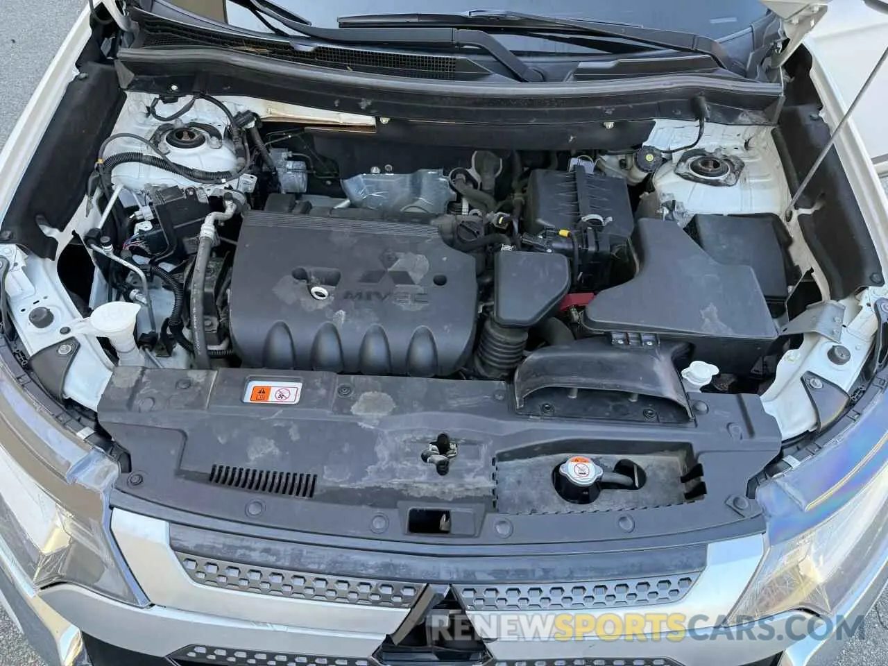 7 Photograph of a damaged car JA4AZ3A3XKZ022360 MITSUBISHI OUTLANDER 2019