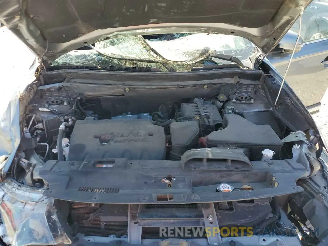 12 Photograph of a damaged car JA4AZ3A3XKZ035562 MITSUBISHI OUTLANDER 2019
