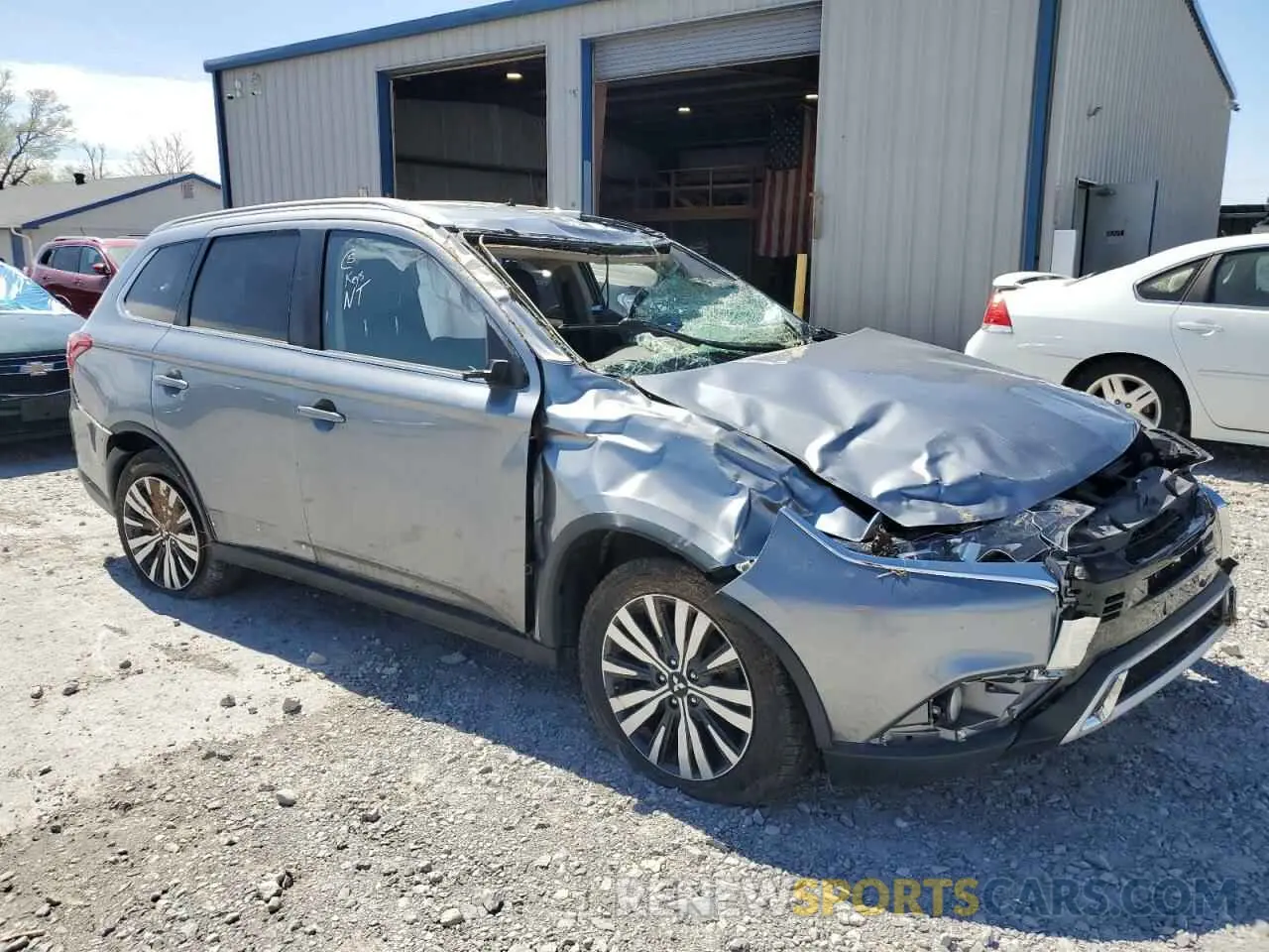 4 Photograph of a damaged car JA4AZ3A3XKZ035562 MITSUBISHI OUTLANDER 2019