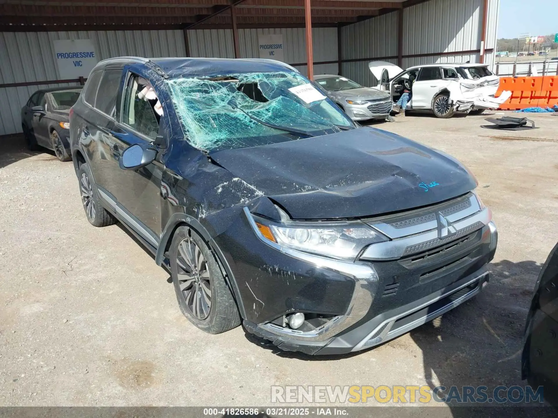 1 Photograph of a damaged car JA4AZ3A3XKZ041541 MITSUBISHI OUTLANDER 2019