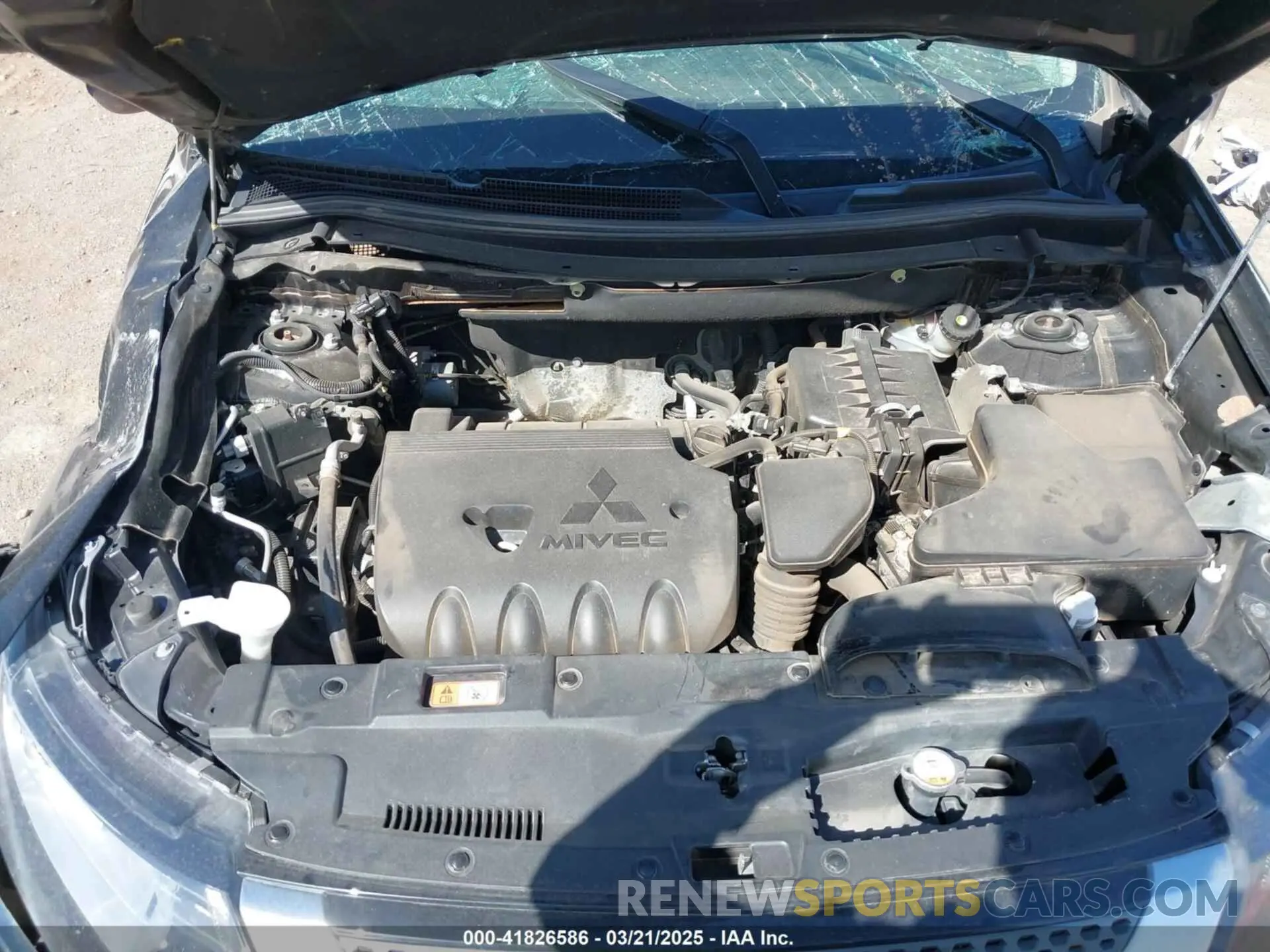 10 Photograph of a damaged car JA4AZ3A3XKZ041541 MITSUBISHI OUTLANDER 2019