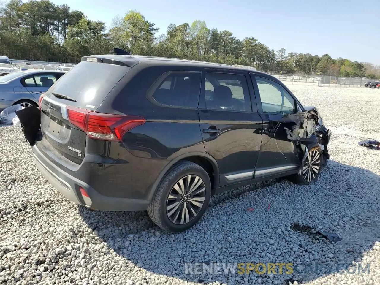 3 Photograph of a damaged car JA4AZ3A3XKZ042771 MITSUBISHI OUTLANDER 2019